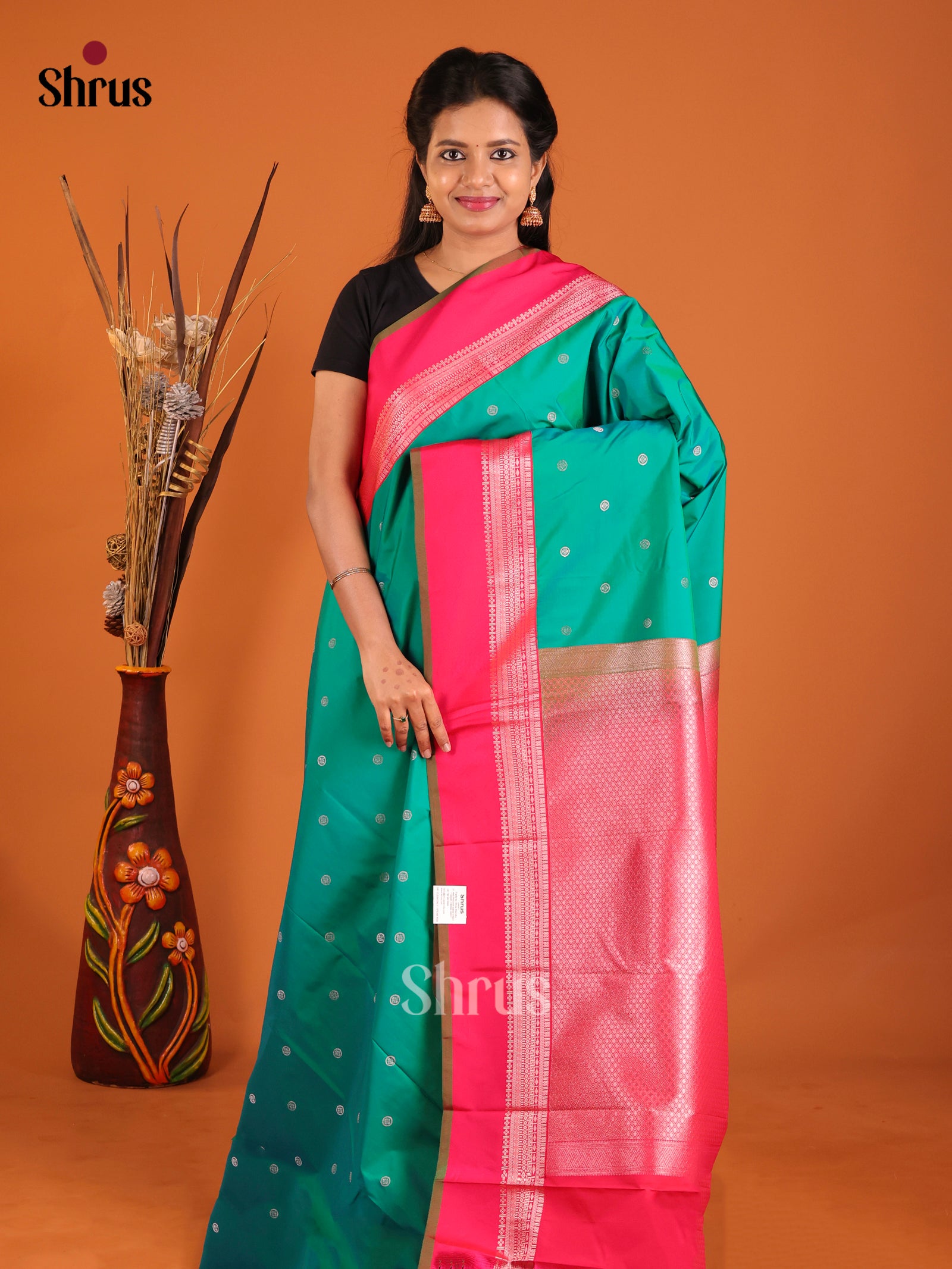 Green & Red - Semi Kanchipuram Saree