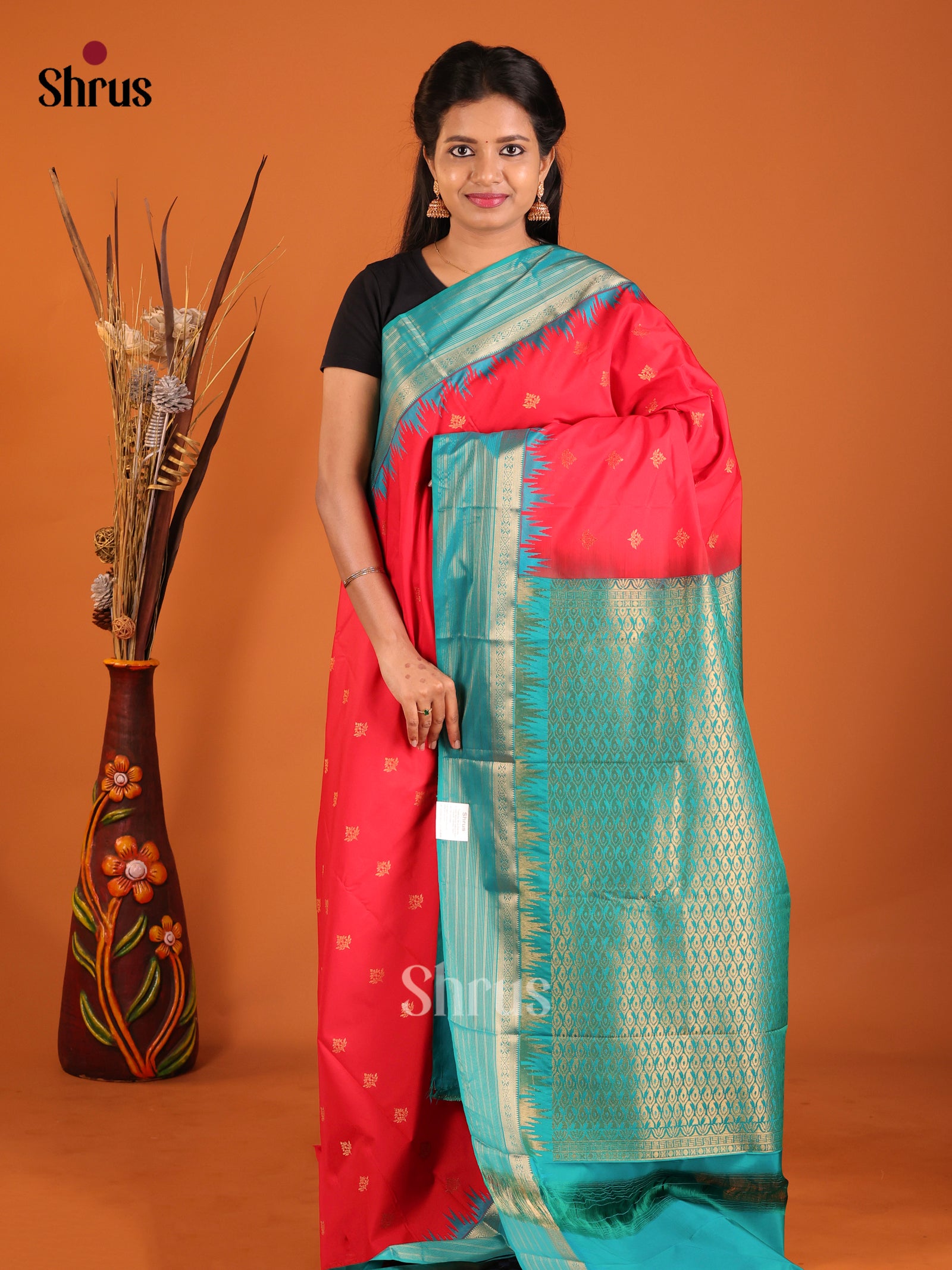 Red & Green - Semi Kanchipuram Saree - Shop on Shrus.com