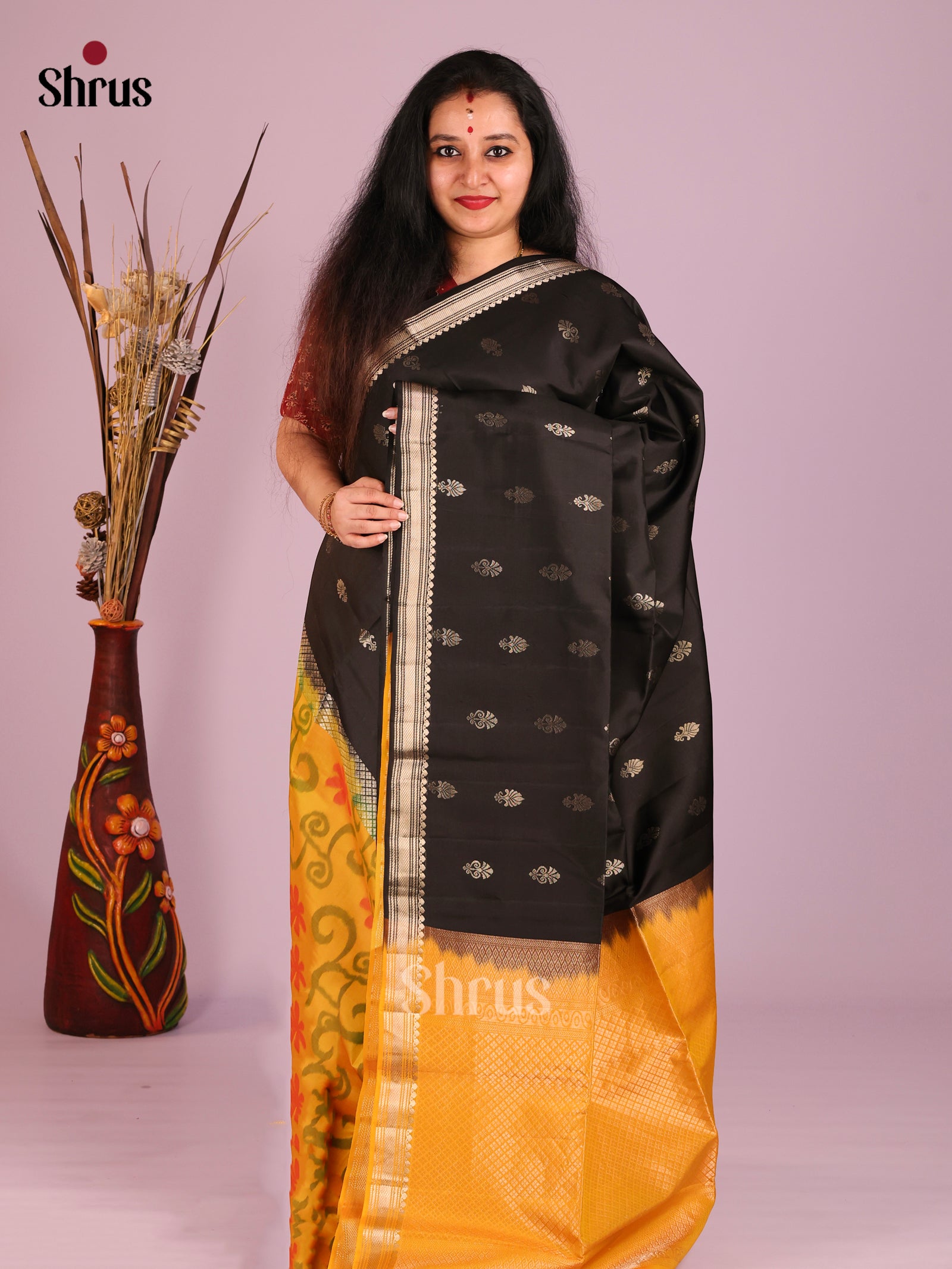 Graceful Half & Half Black And Yellow Soft Silk Saree With Zari Brocade Pallu 1