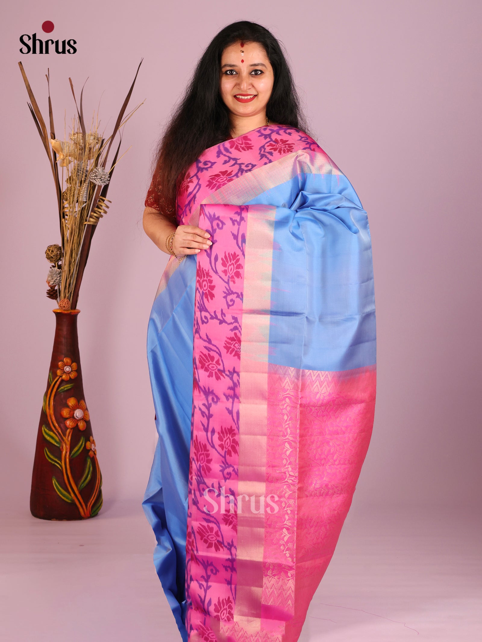 DIS14475 - Soft Silk (HR) Saree - Shop on Shrus.com