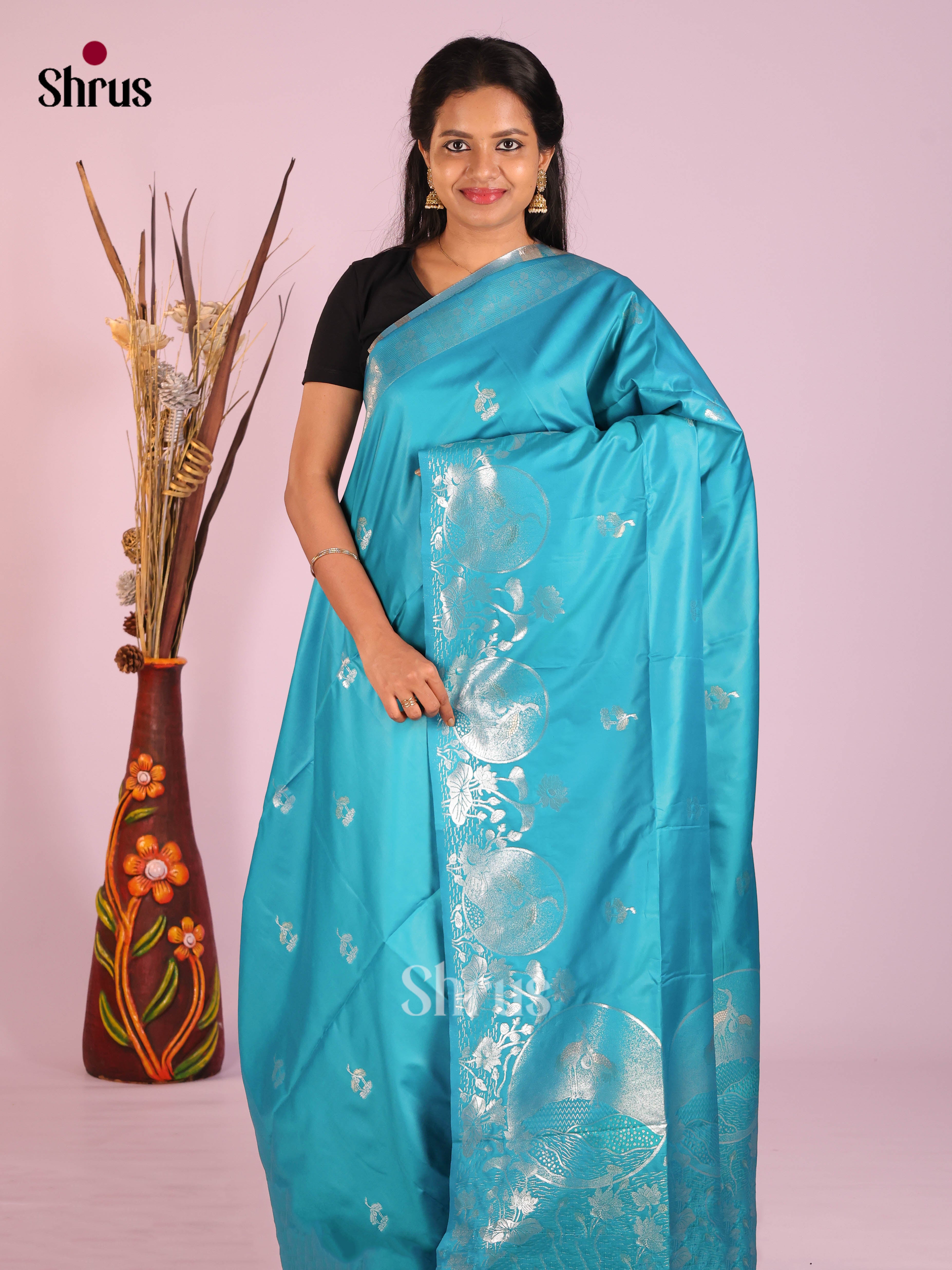DIS14944 - Semi Softsilk Saree