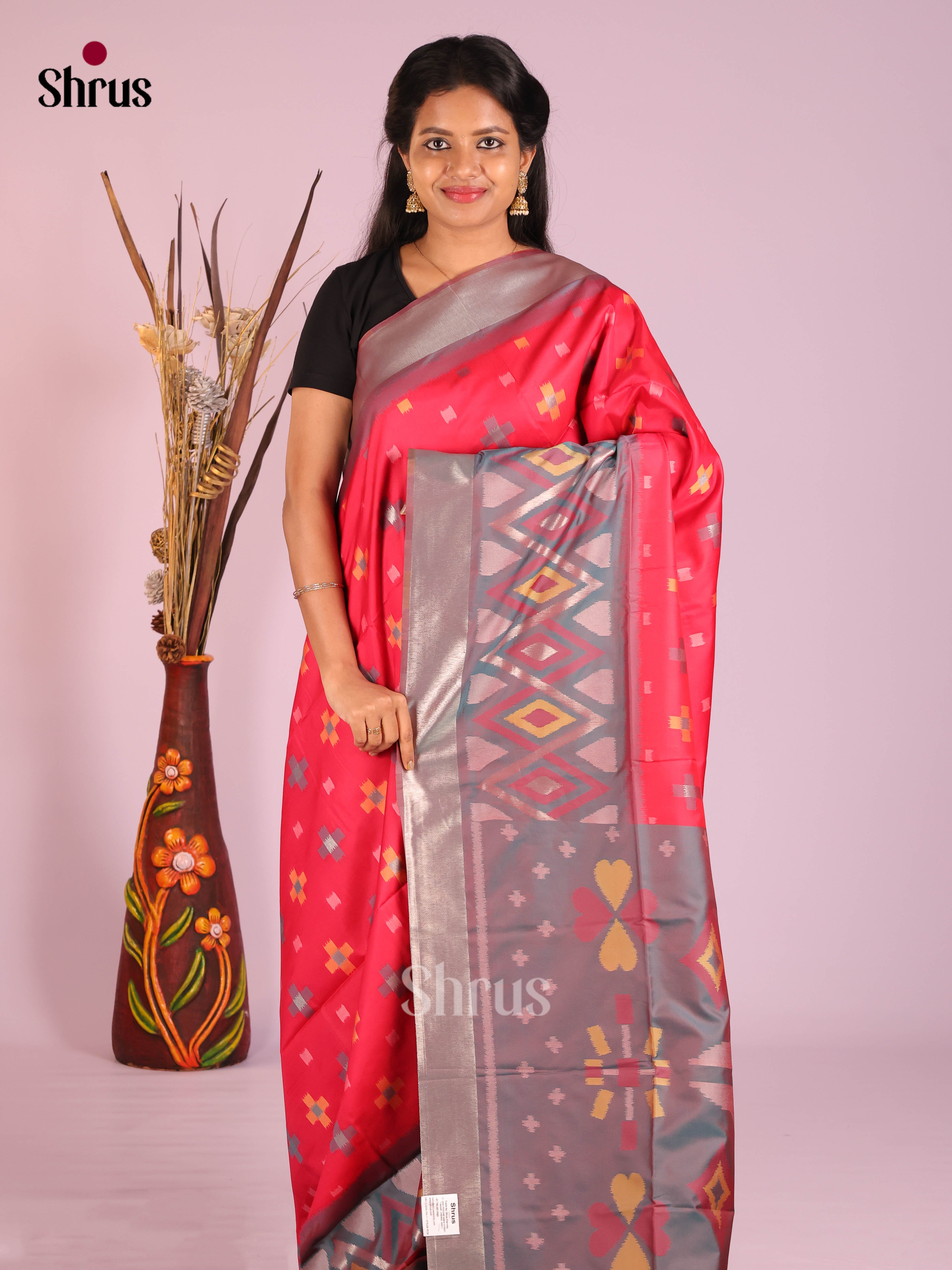 Red & Green - Semi Softsilk Saree