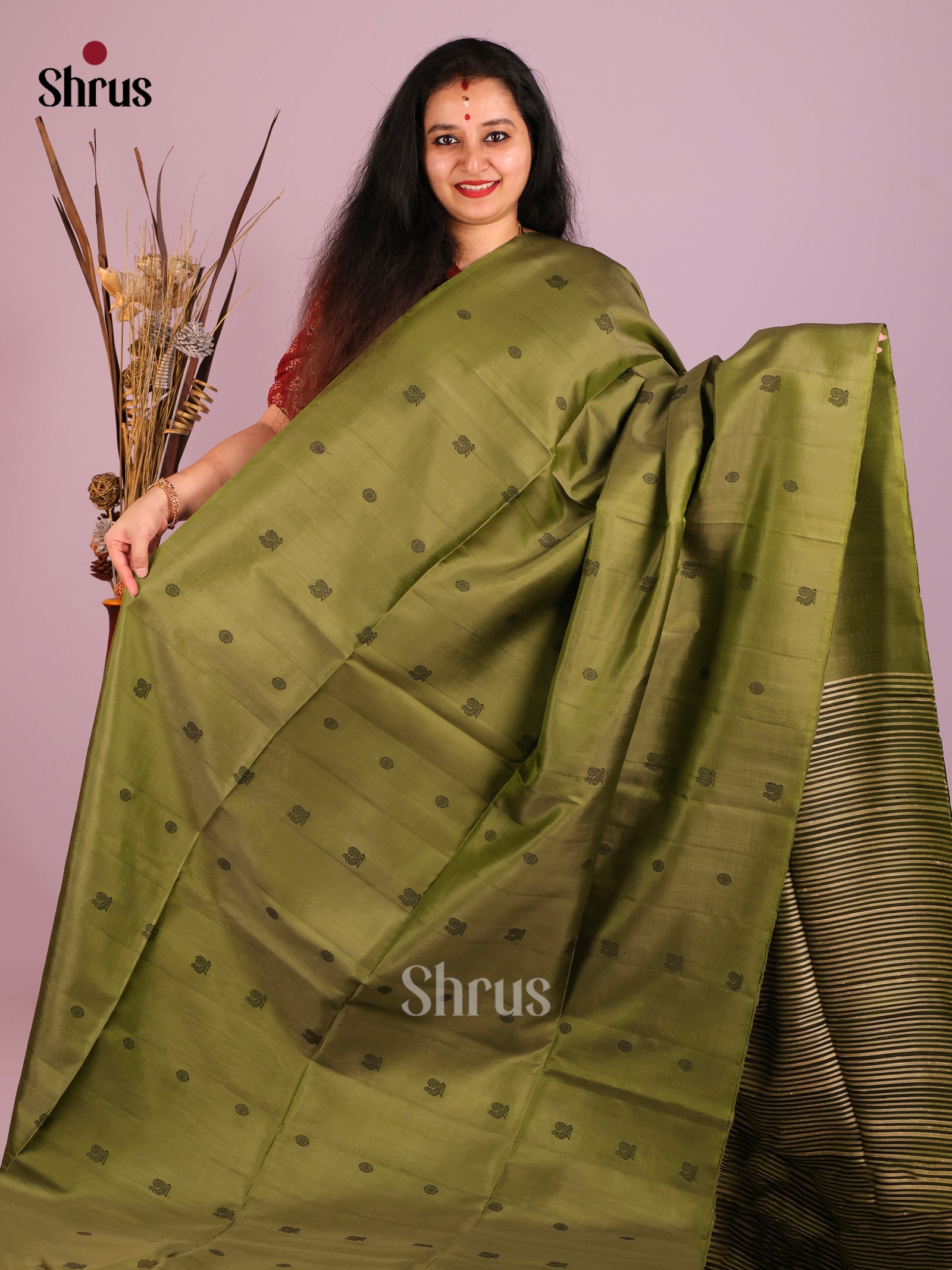 DIS16051 - Soft Silk (HR) Saree - Shop on Shrus.com
