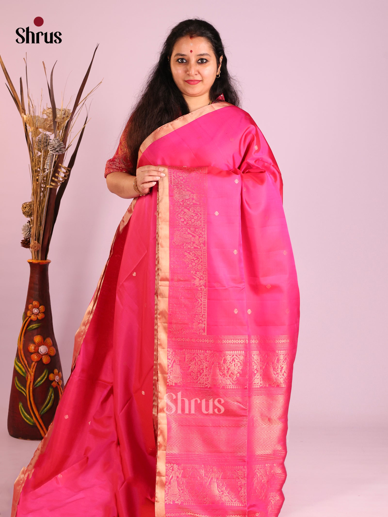 Beautiful Pink Soft Silk Saree with Gold Buttas & zari doll motifs border