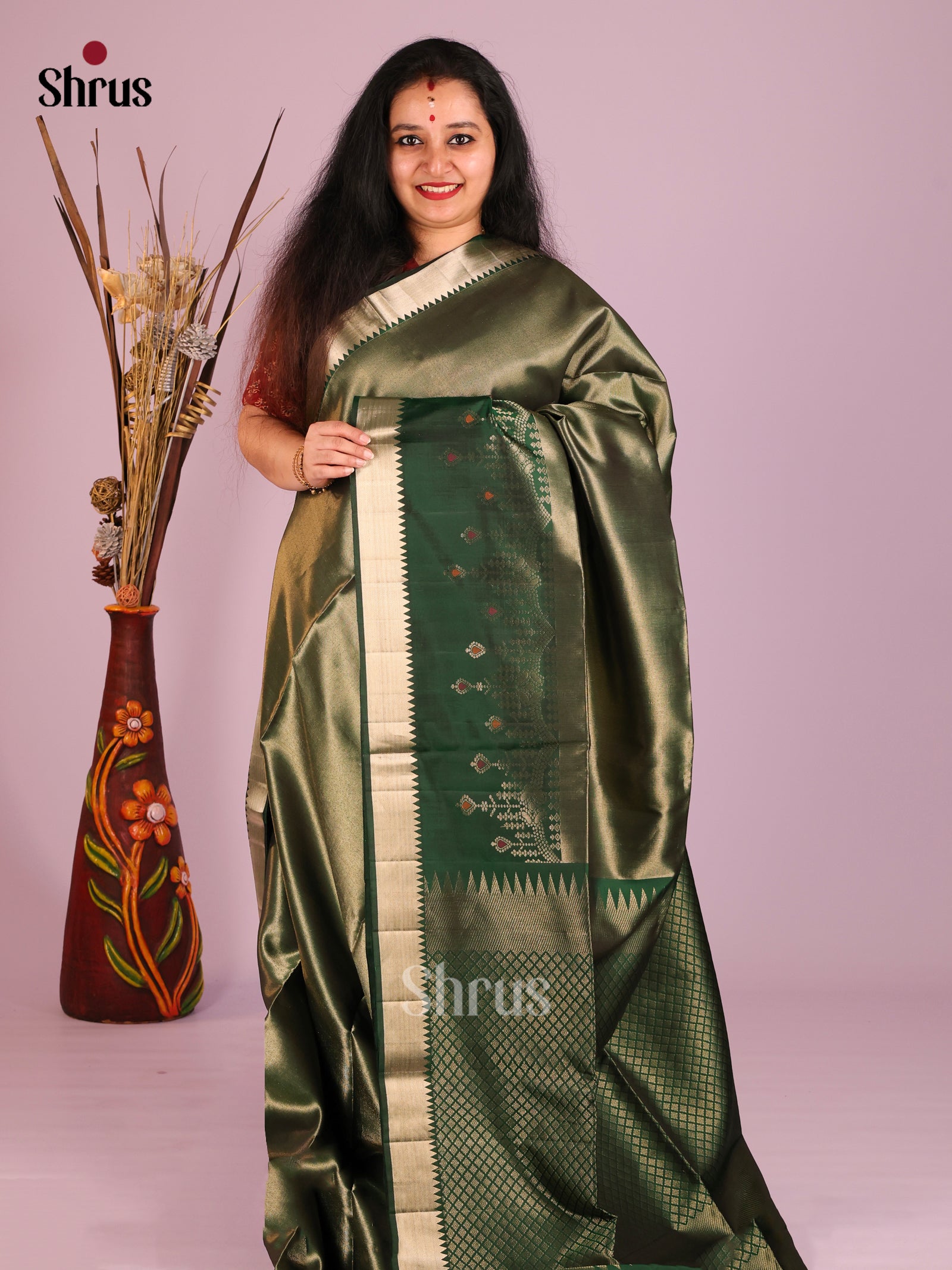 DIS16135 - Soft Silk (HR) Saree - Shop on Shrus.com
