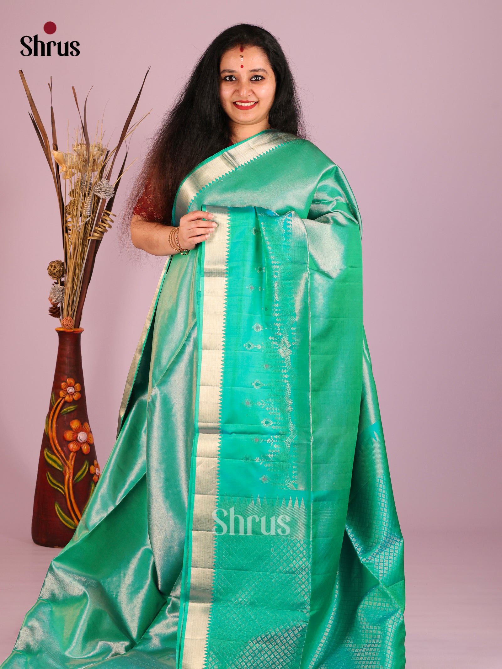 DIS16138 - Soft Silk (HR) Saree - Shop on Shrus.com