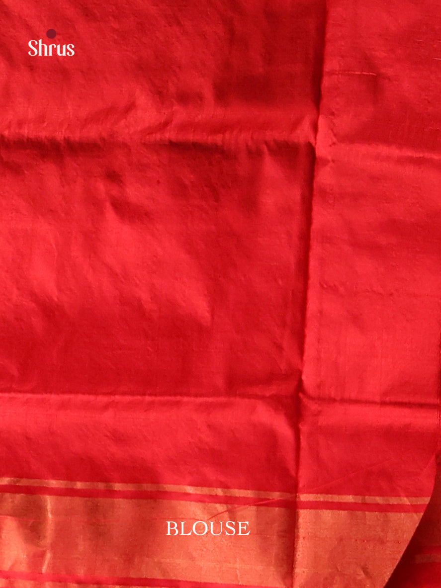 DIS16173 - Ikkat Silk Saree