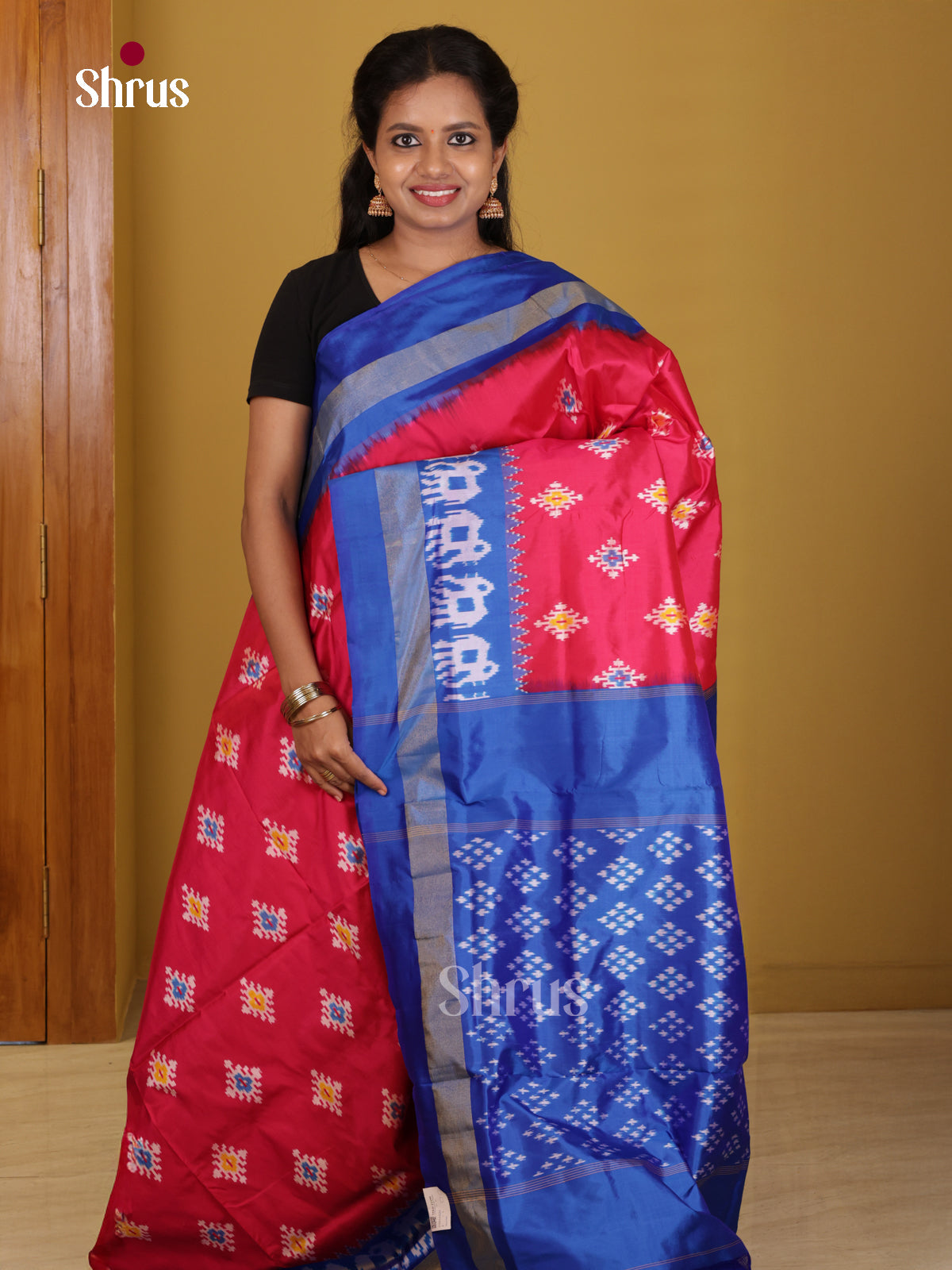 DIS16225 - Ikkat Silk Saree - Shop on Shrus.com