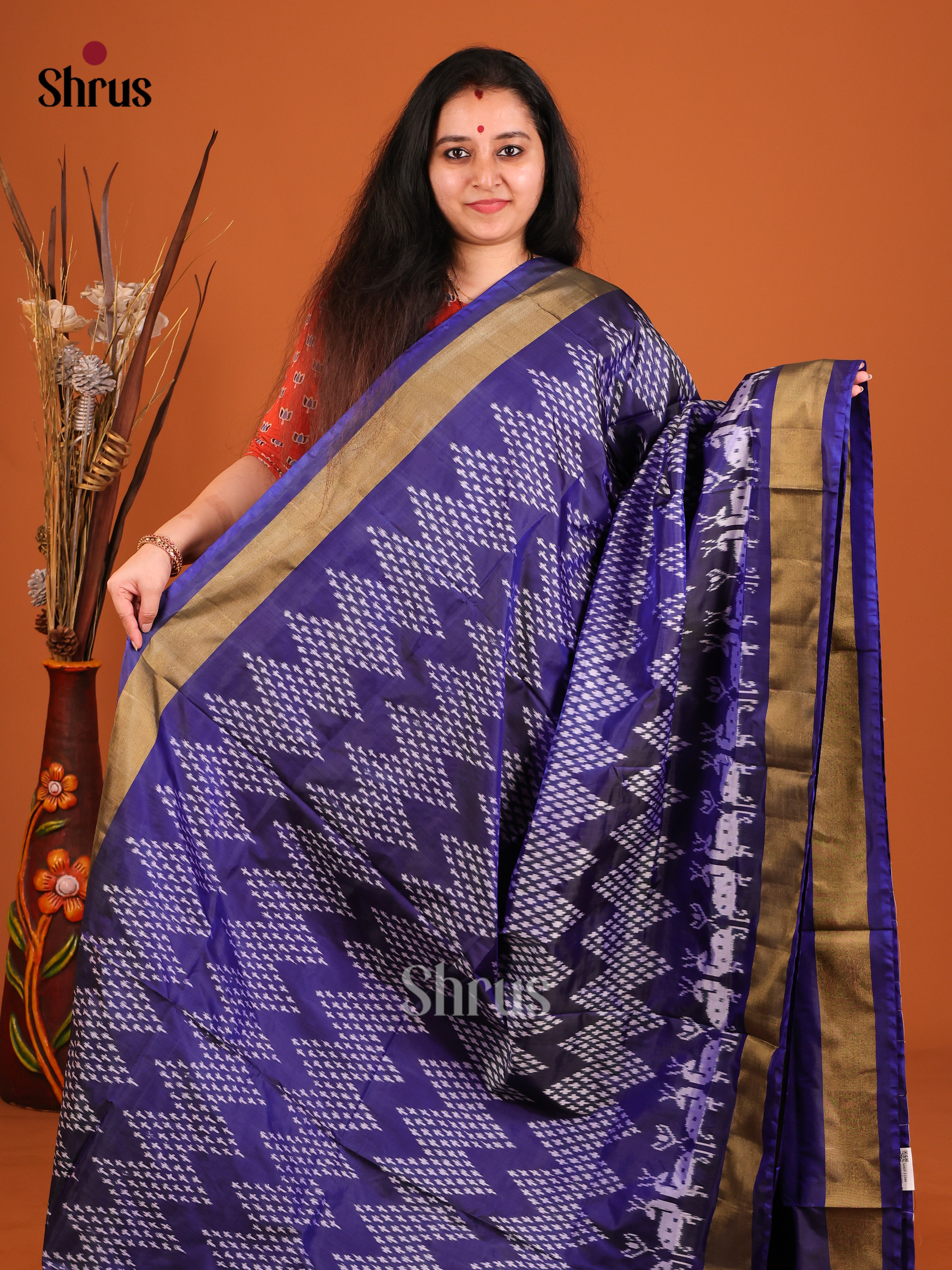 Blue(Single Tone) - Ikkat Silk Saree