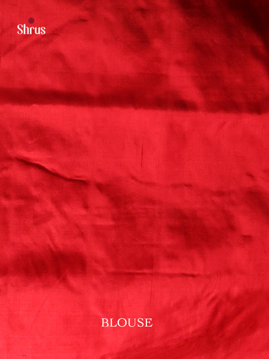 Stunning White Ikkat Saree With Red Border & Zari Pallu