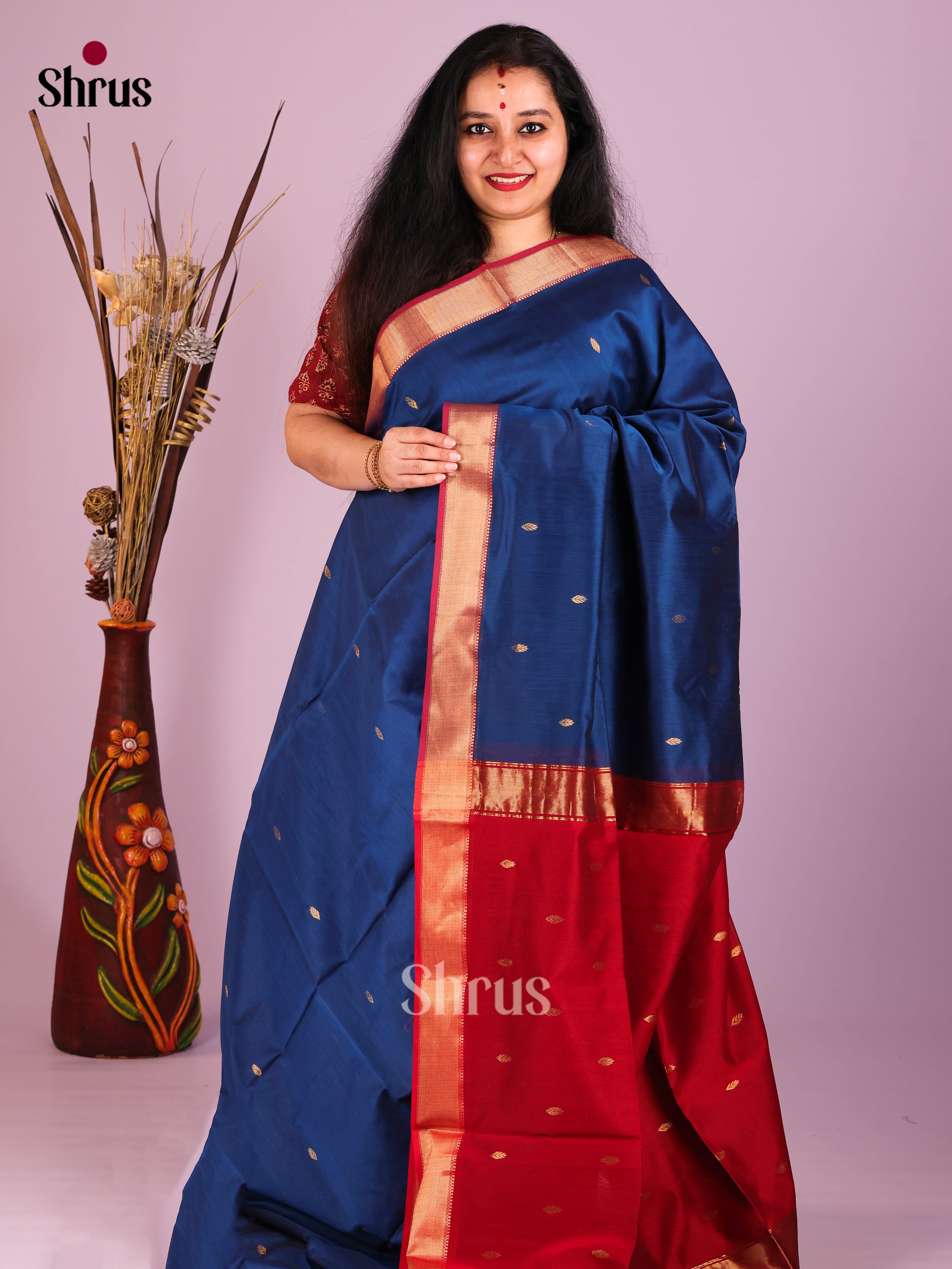 Blue & Red- Maheshwari silkcotton Saree