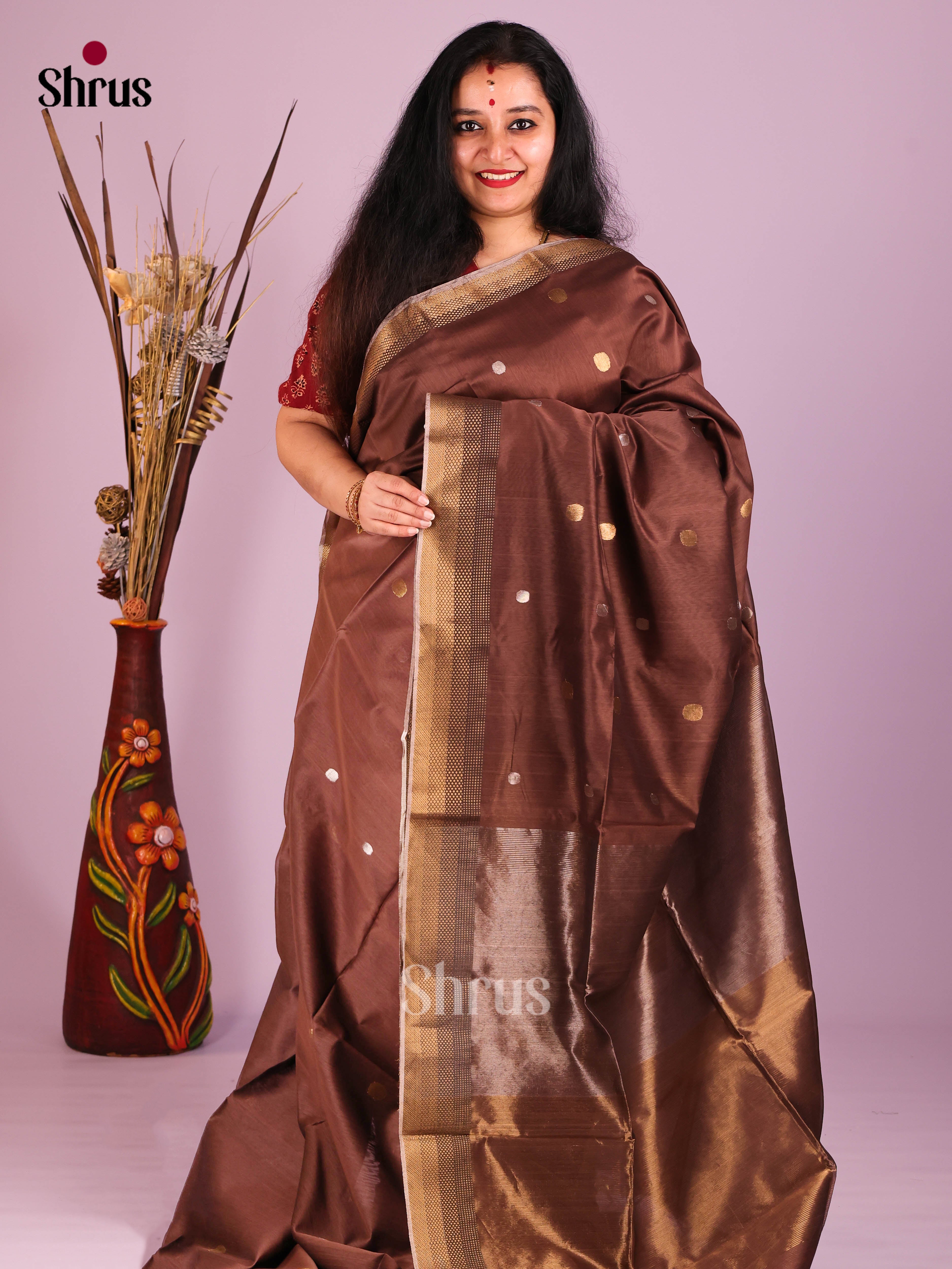 DIS16371 - Maheshwari silkcotton Saree - Shop on Shrus.com