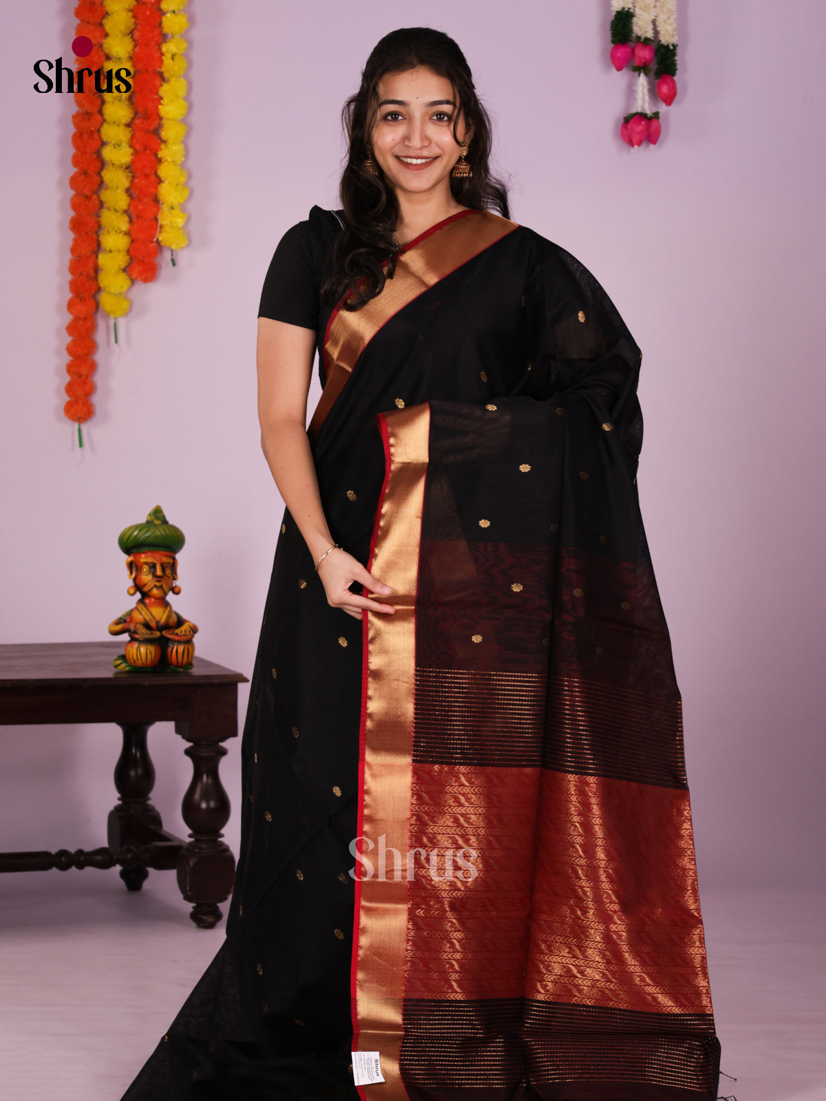DIS16388 - Maheshwari silkcotton Saree - Shop on Shrus.com