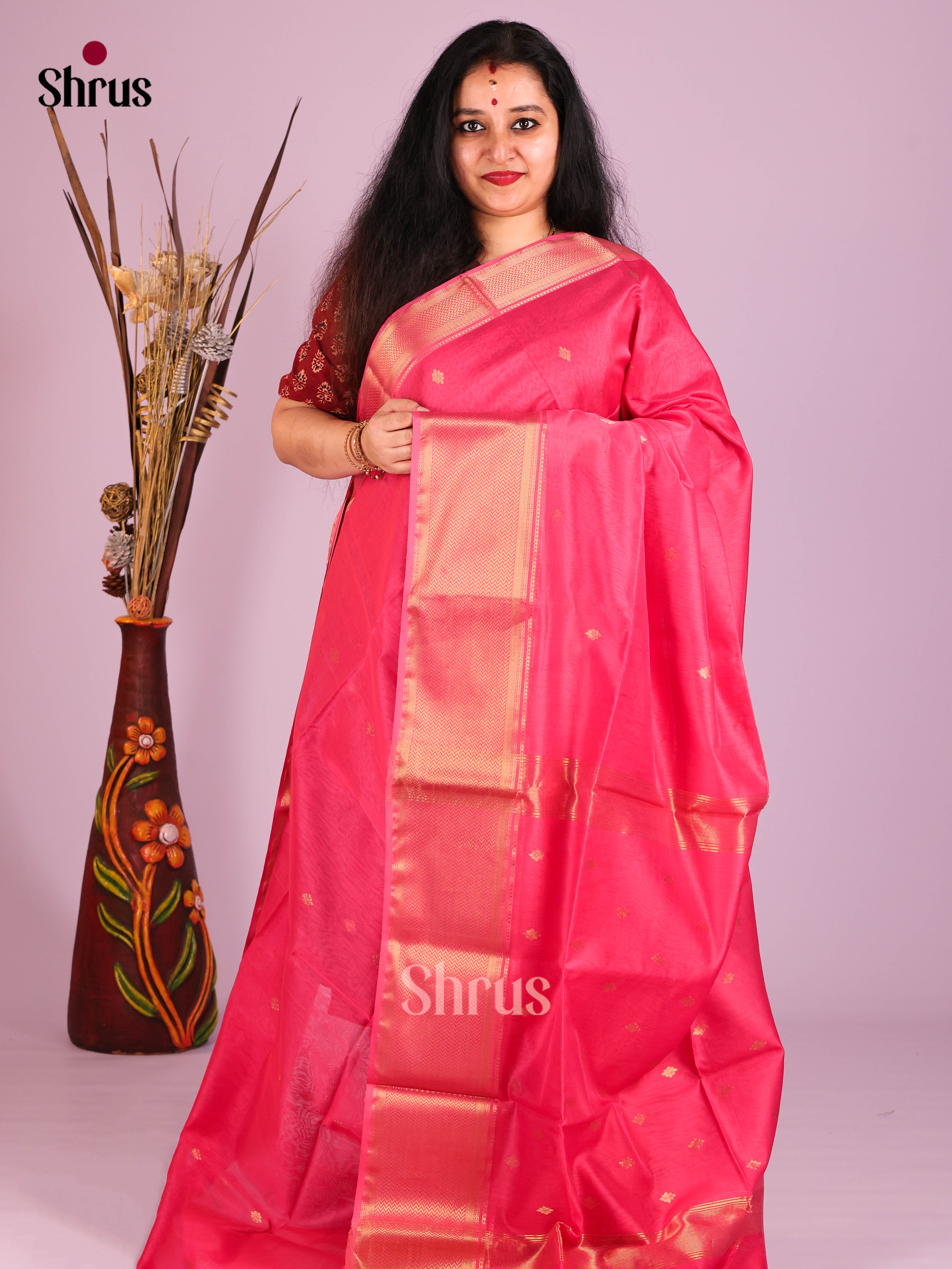Sheeny Pink Maheshwari silk cotton Saree With Gold Buttas & Zari Woven Border