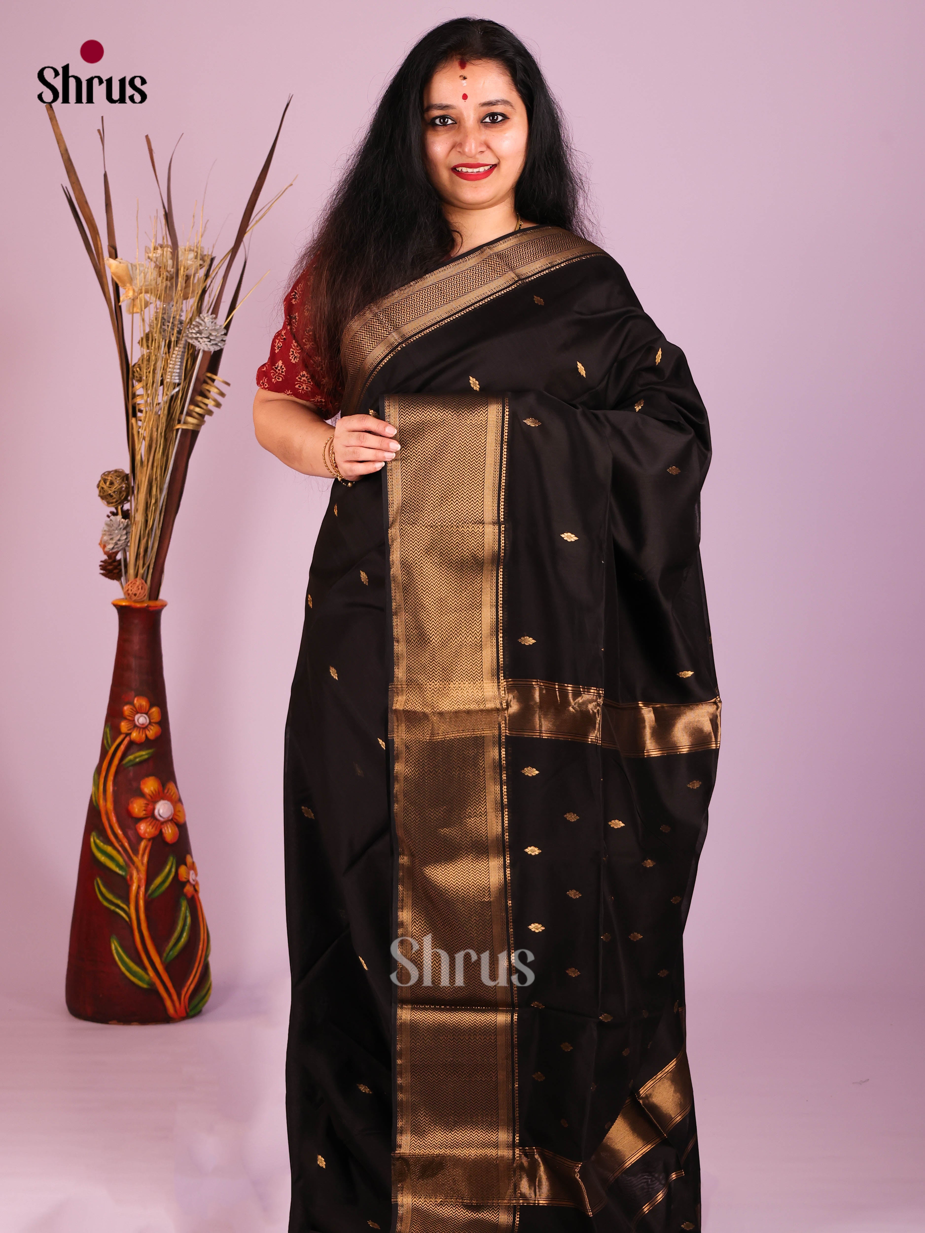 Black(Single Tone) - Maheshwari silkcotton Saree