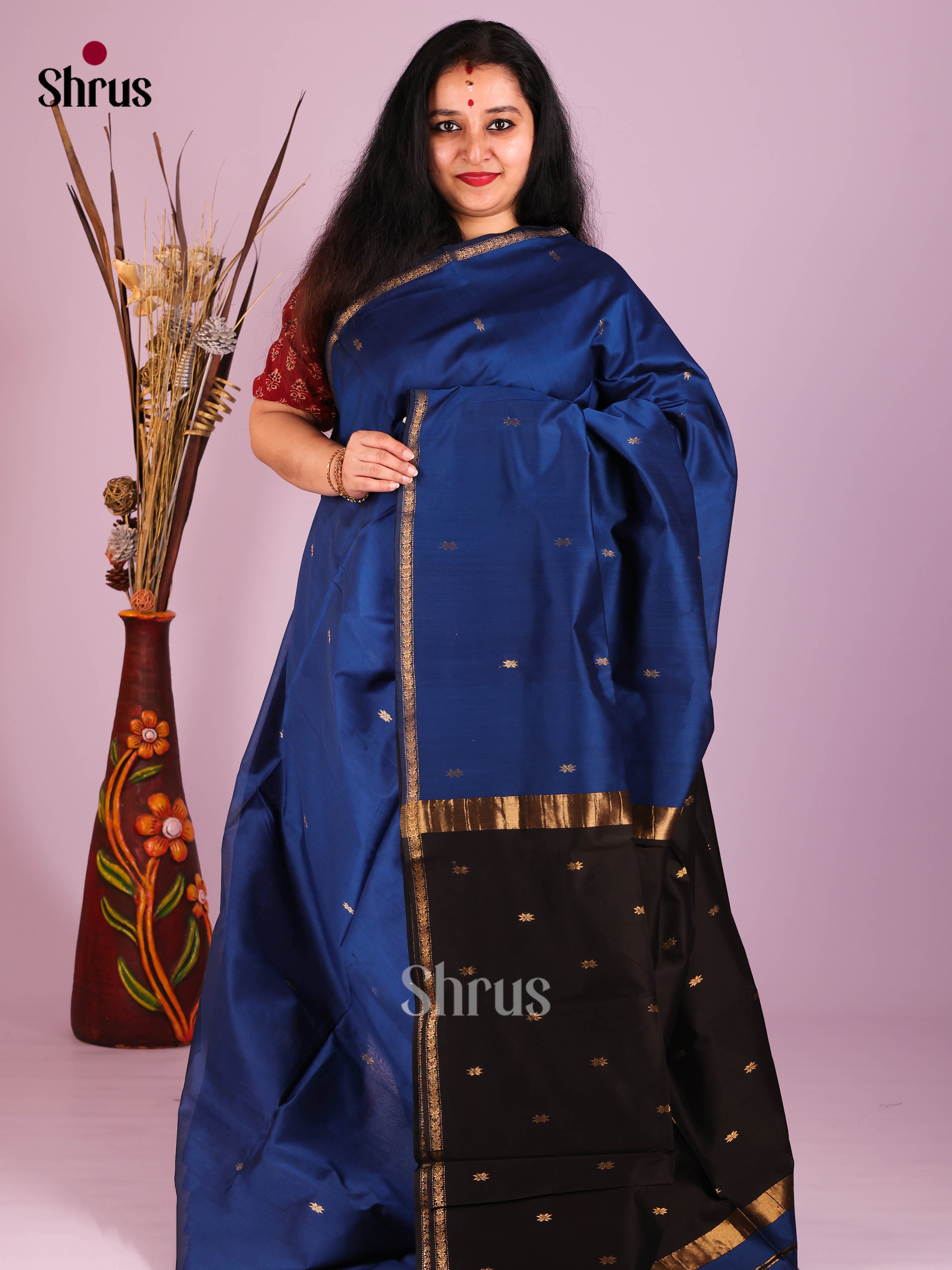 DIS16406 - Maheshwari silkcotton Saree - Shop on Shrus.com