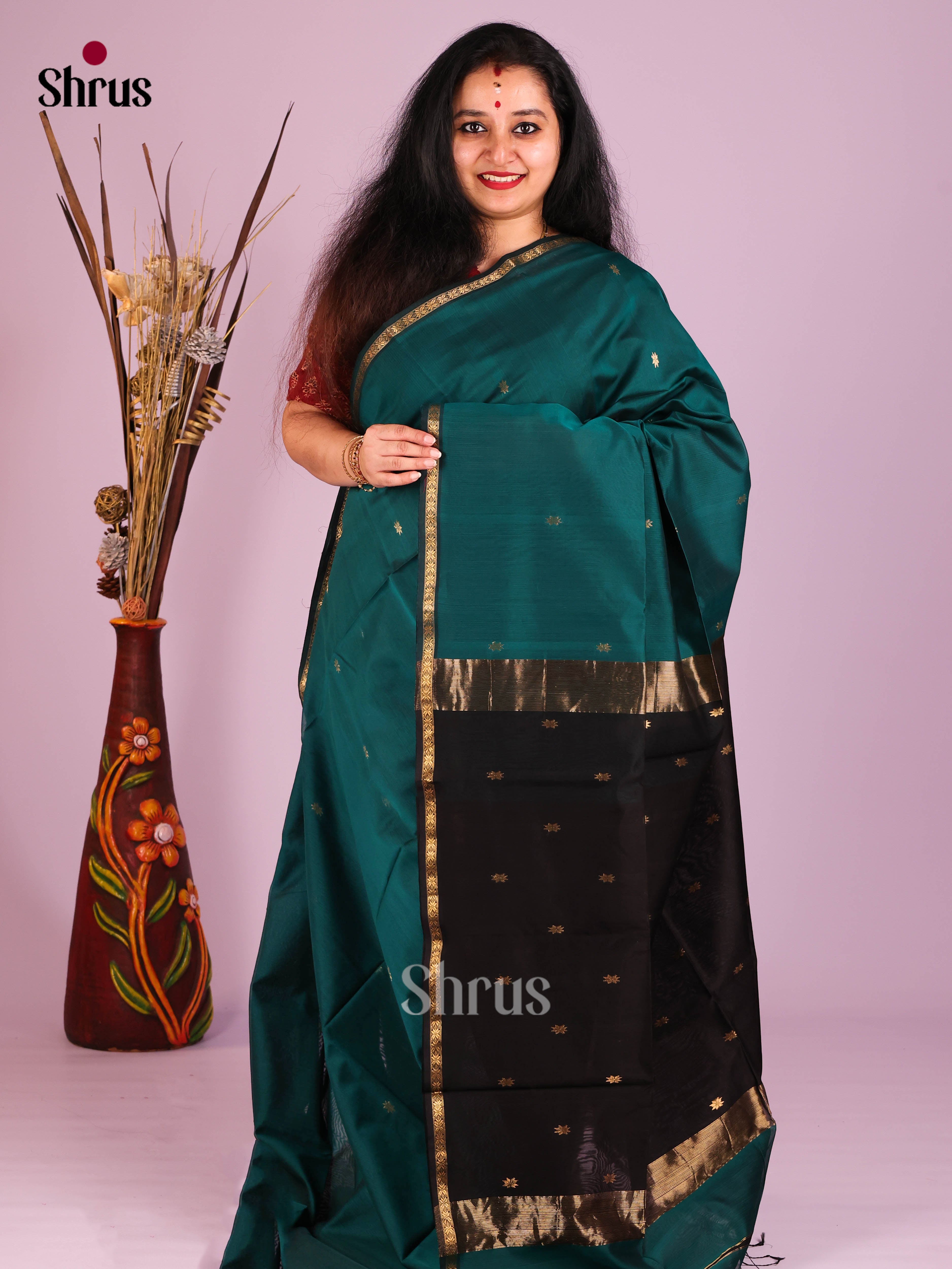 DIS16410 - Maheshwari silkcotton Saree - Shop on Shrus.com