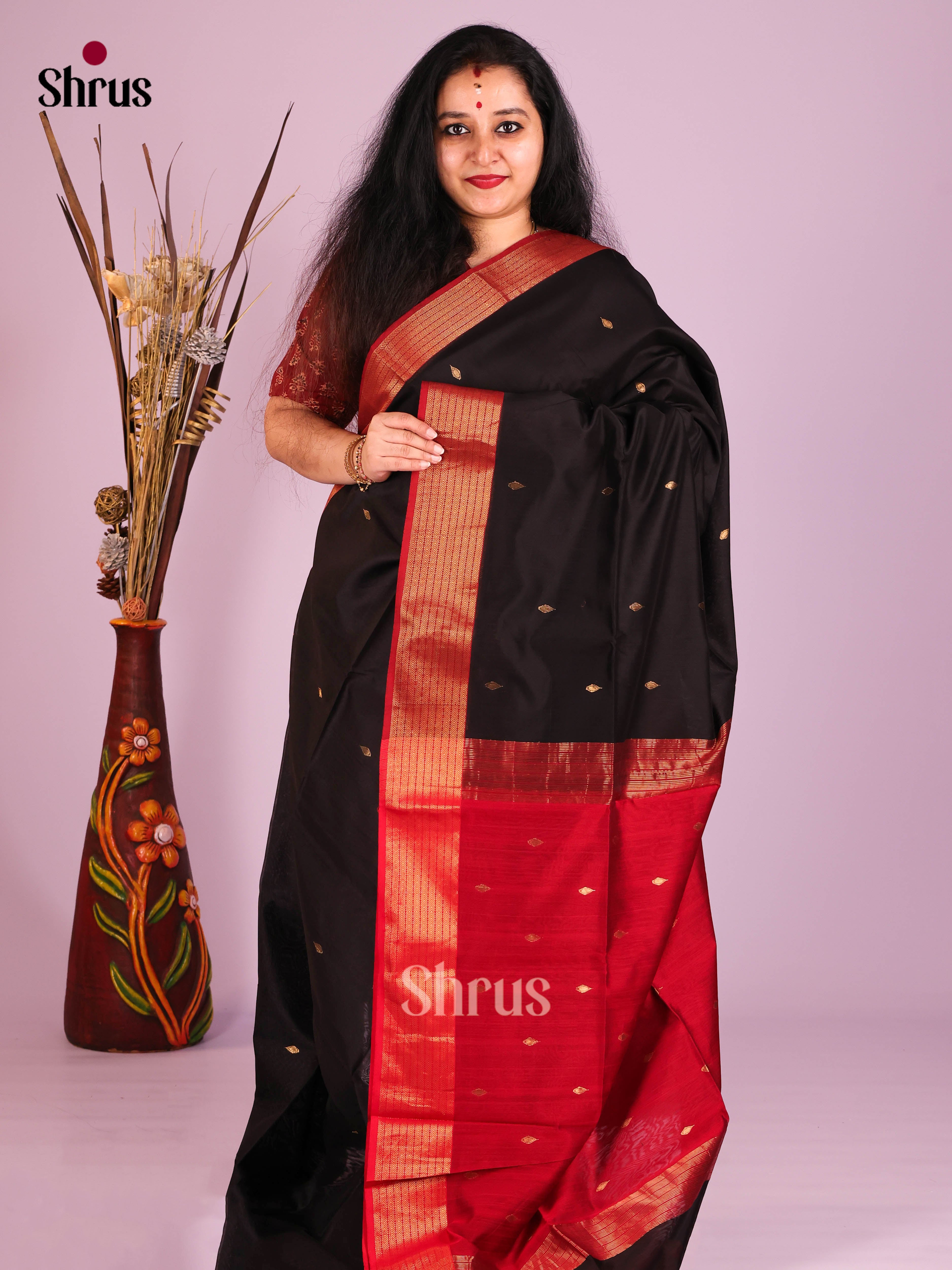 DIS16421 - Maheshwari silkcotton Saree - Shop on Shrus.com