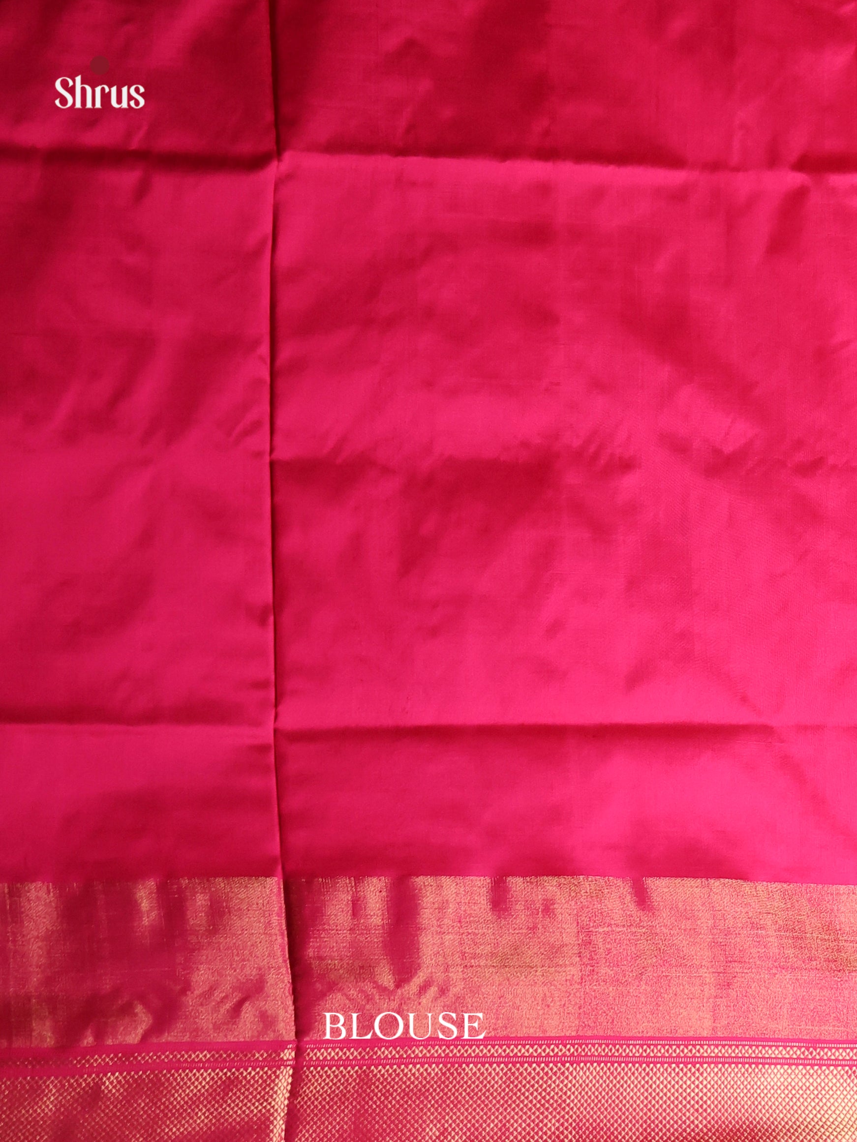 DIS16519 - Ikkat Silk Saree