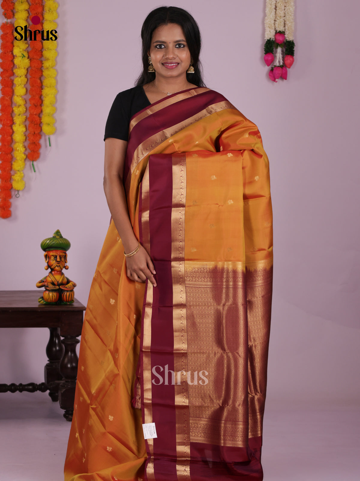 DIS16567 - Kanchipuram-halfpure Saree - Shop on Shrus.com