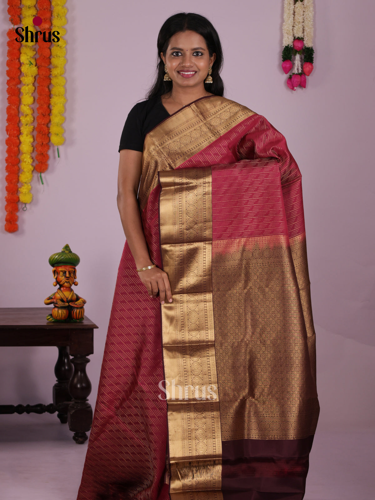 DIS16570 - Kanchipuram-halfpure Saree - Shop on Shrus.com