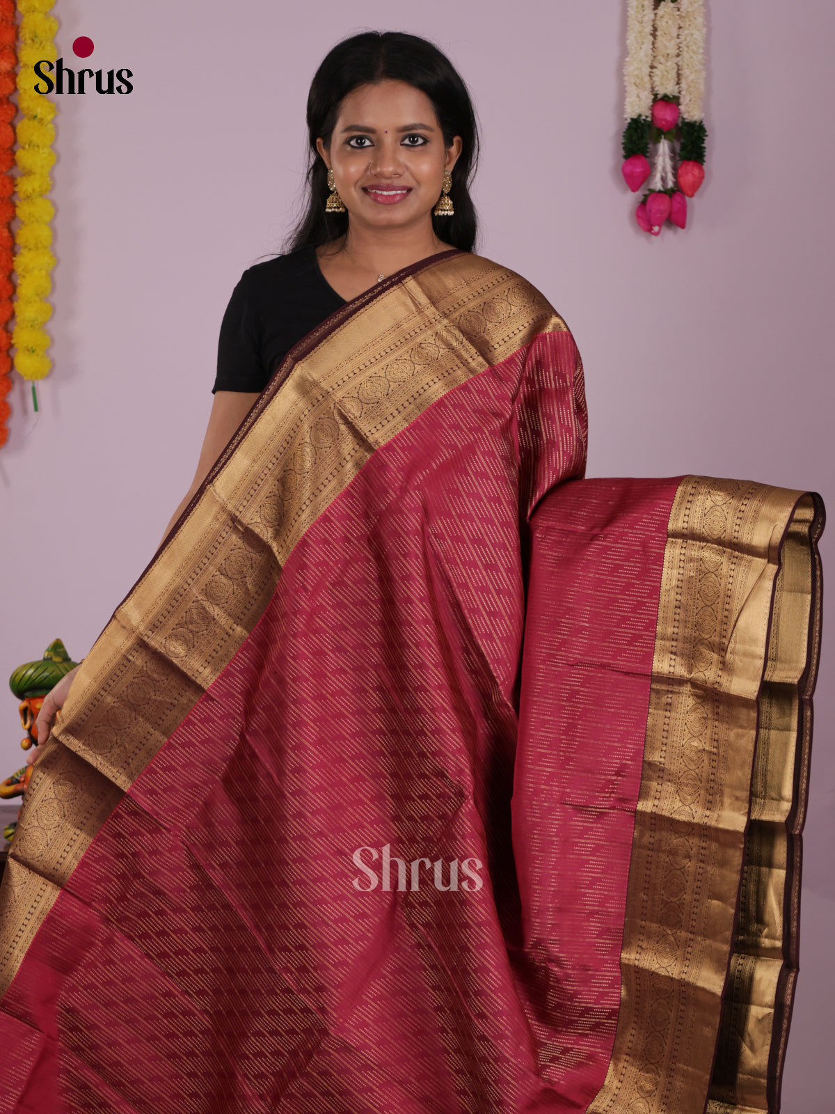 DIS16570 - Kanchipuram-halfpure Saree - Shop on Shrus.com
