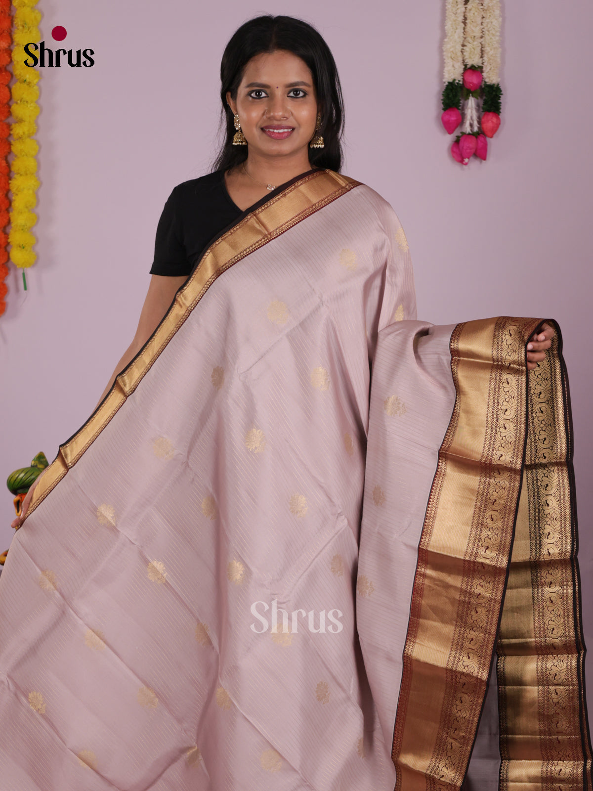 DIS16583 - Kanchipuram-halfpure Saree - Shop on Shrus.com