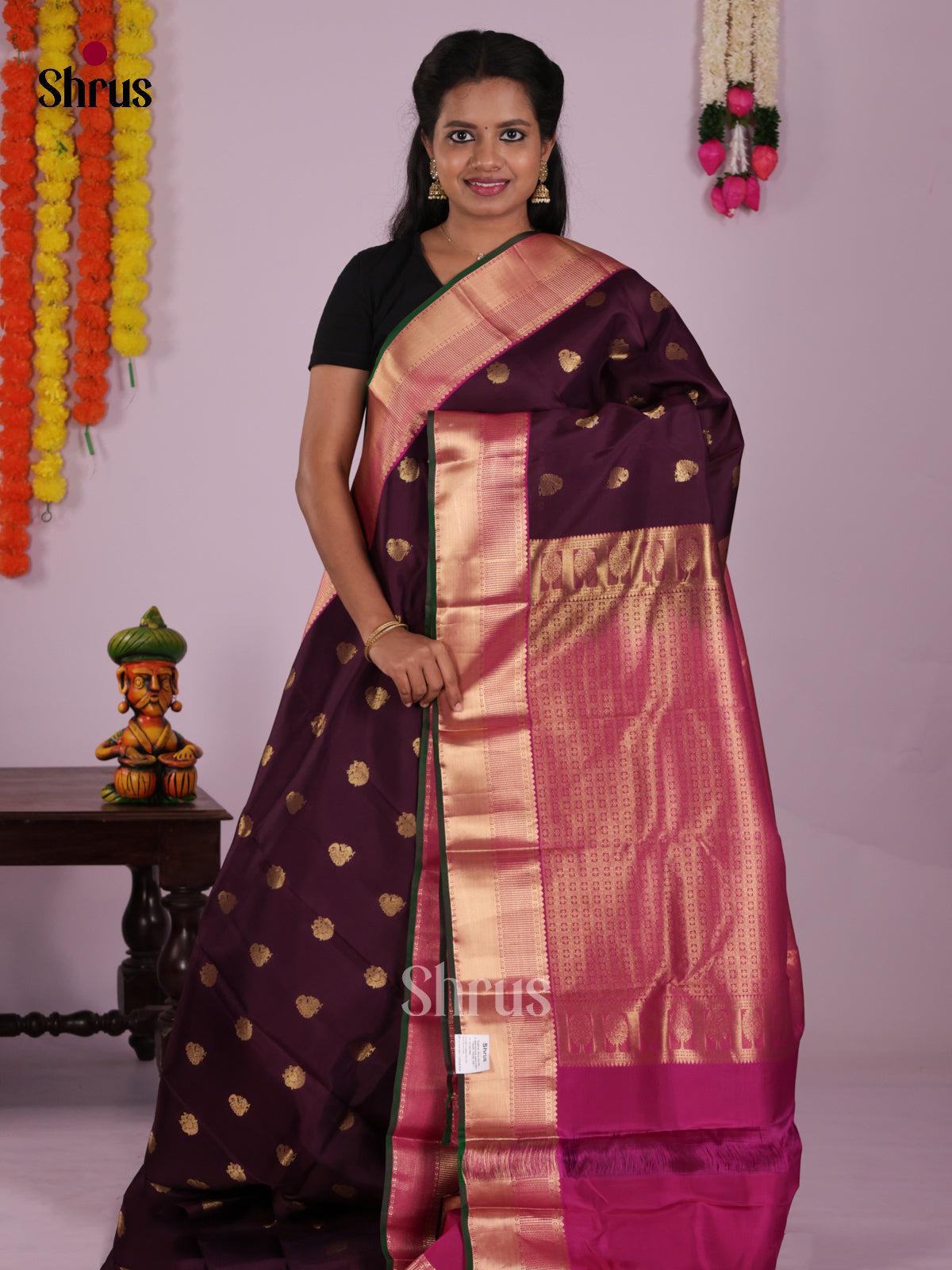 DIS16593 - Kanchipuram-halfpure Saree - Shop on Shrus.com