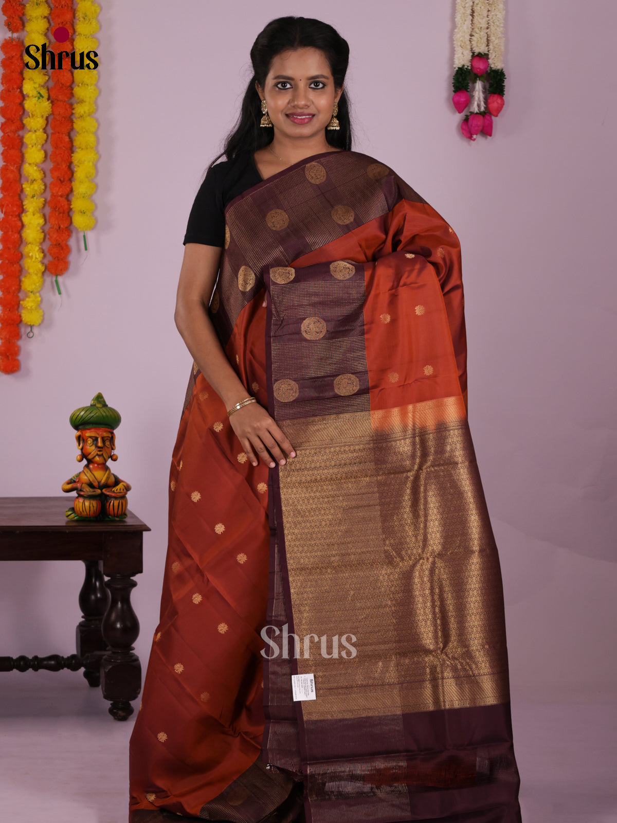 DIS16642 - Kanchipuram-halfpure Saree - Shop on Shrus.com
