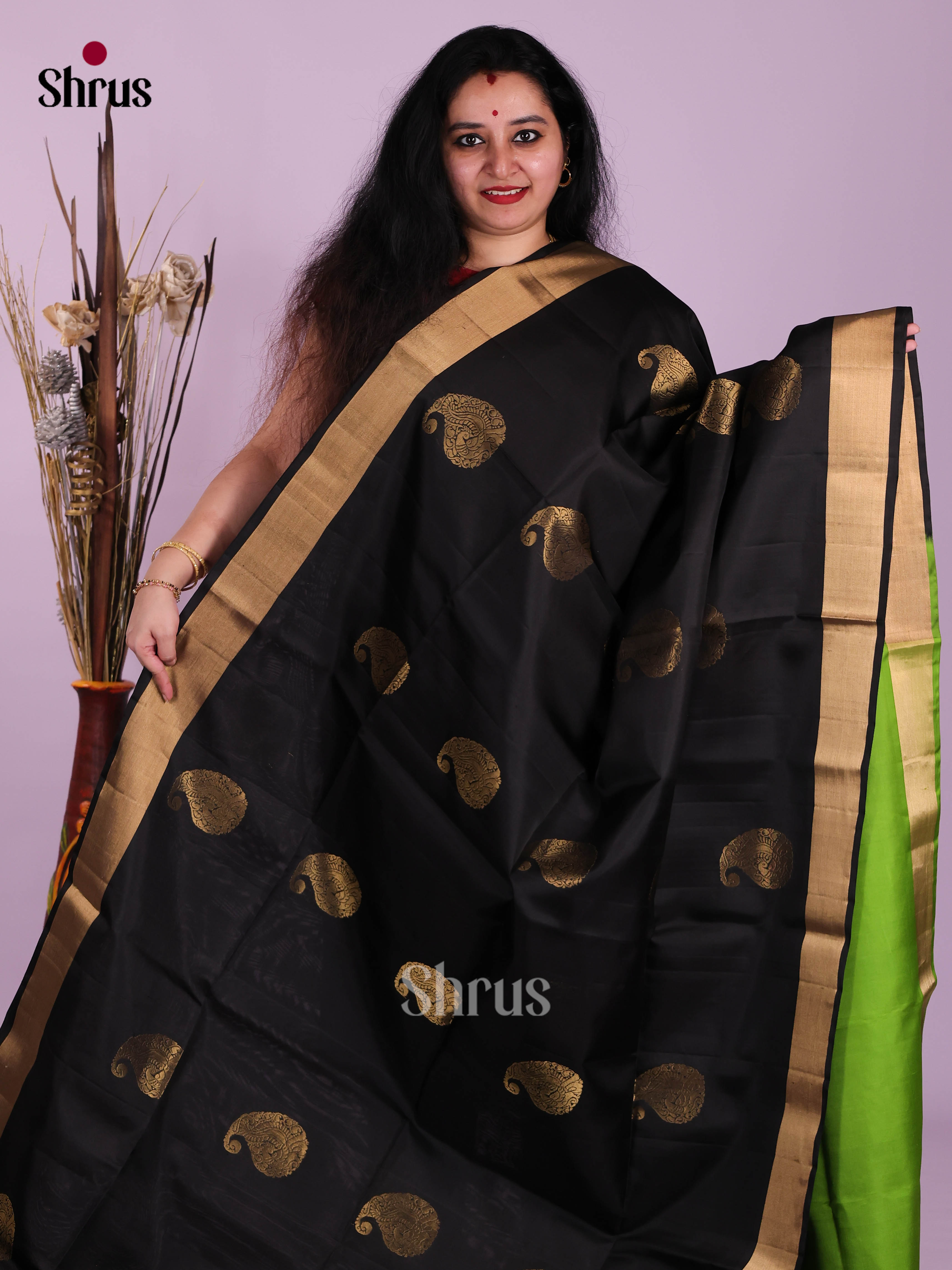 Contemporary Black Soft Silk Saree With Mango Motifs & Green Brocade Pallu