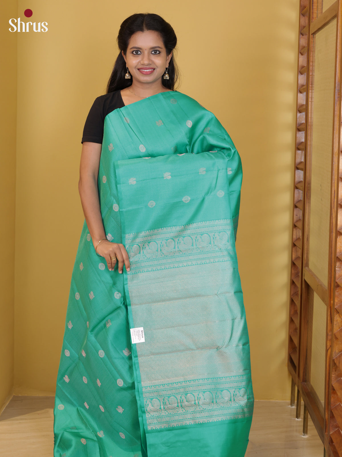 DIS16657 - Soft Silk (HR) Saree - Shop on Shrus.com