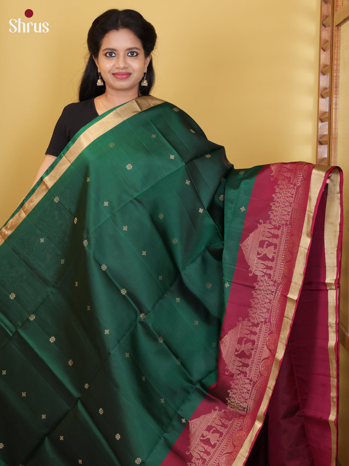 DIS16662 - Soft Silk (HR) Saree - Shop on Shrus.com