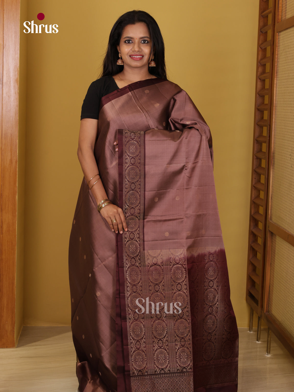 DIS16673 - Soft Silk (HR) Saree - Shop on Shrus.com