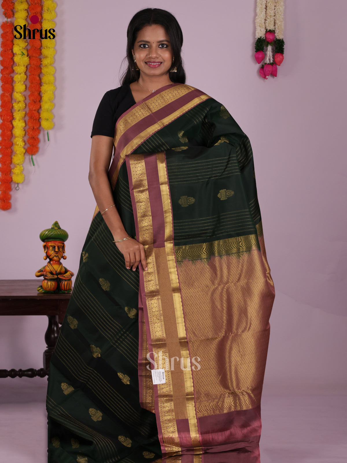 DIS16704 - Kanchipuram-halfpure Saree - Shop on Shrus.com
