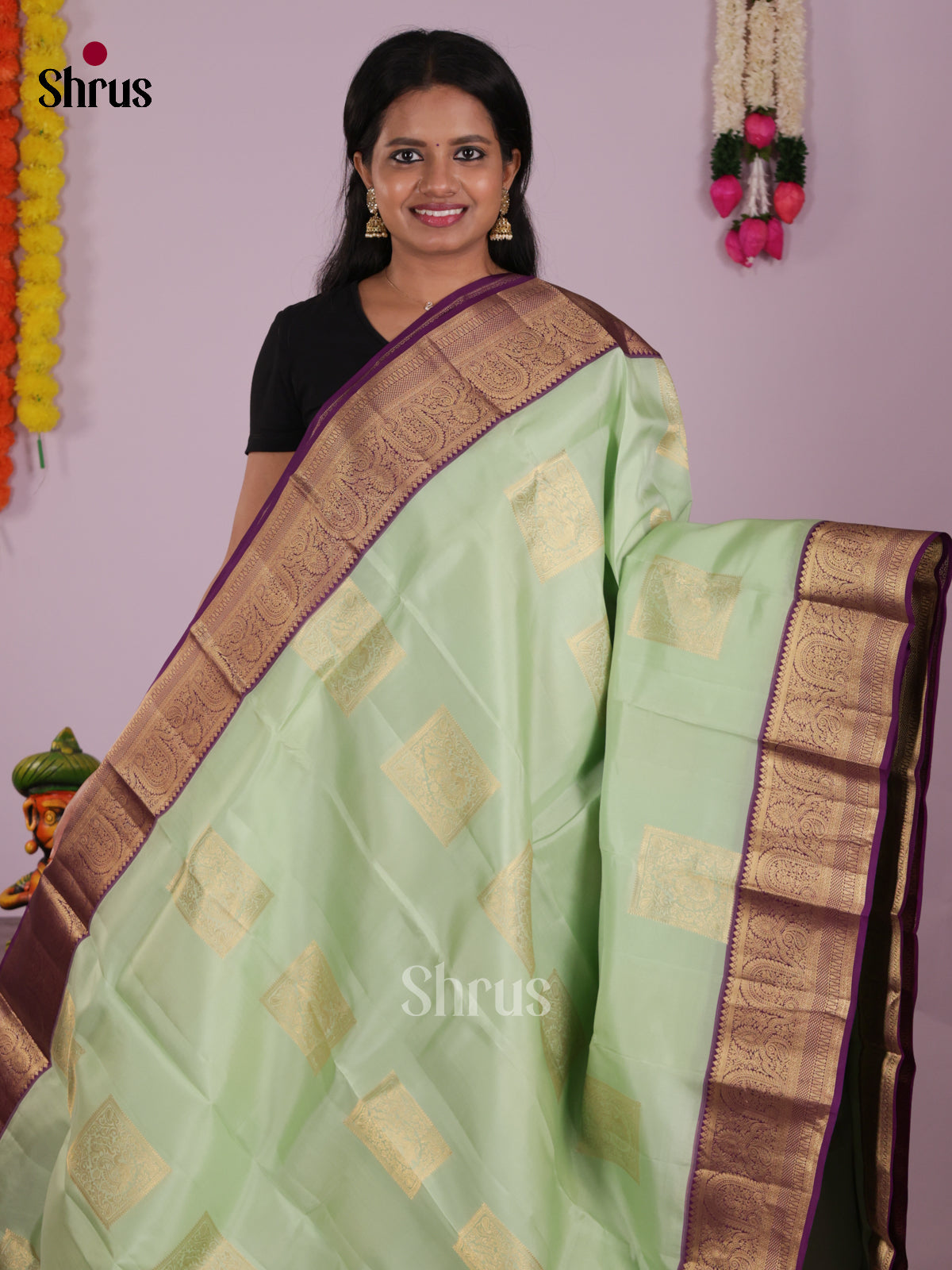 DIS16717 - Kanchipuram-halfpure Saree - Shop on Shrus.com