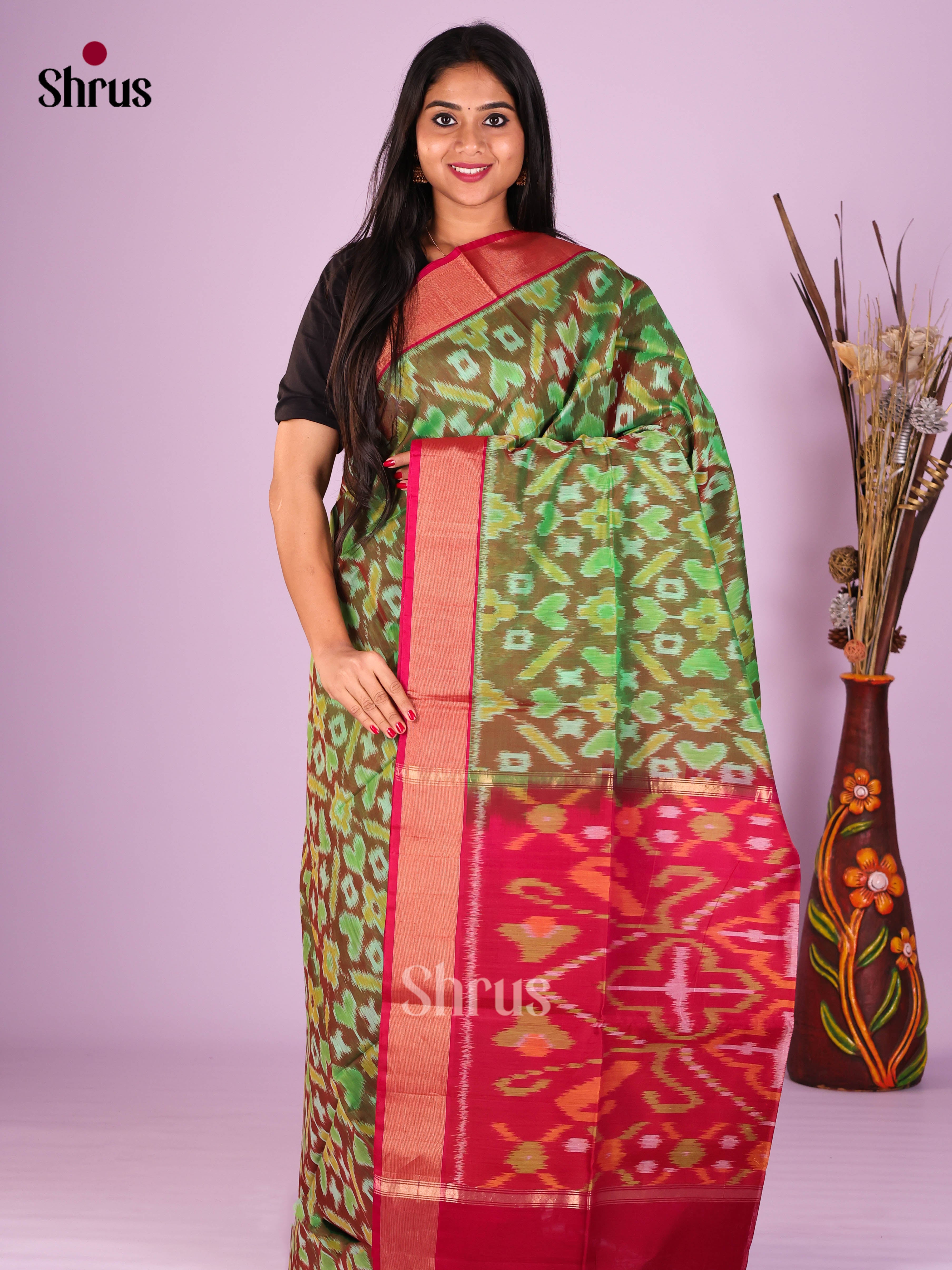 Green & Maroon- Pochampally sico Saree