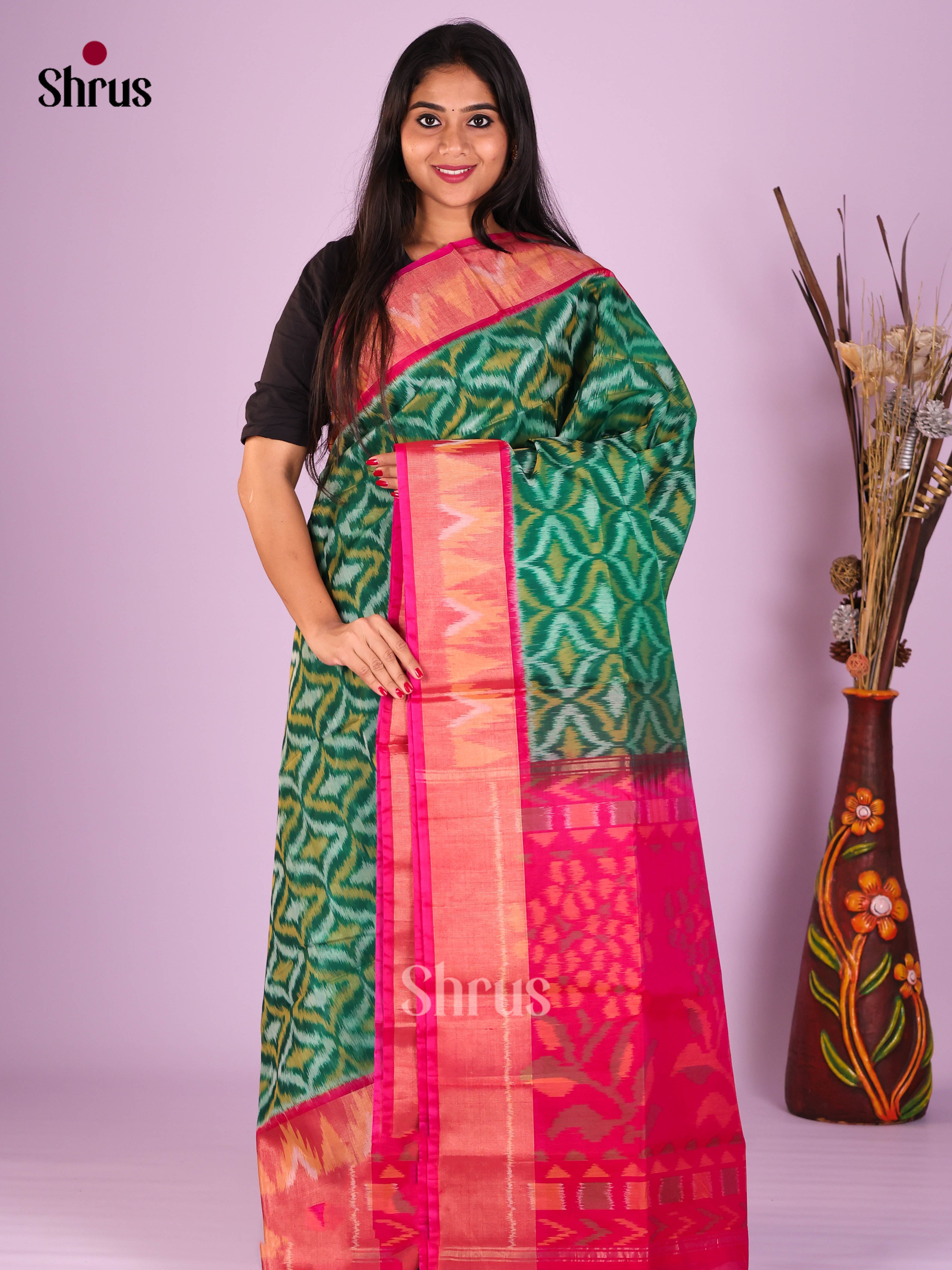 Green & Pink - Pochampally sico Saree