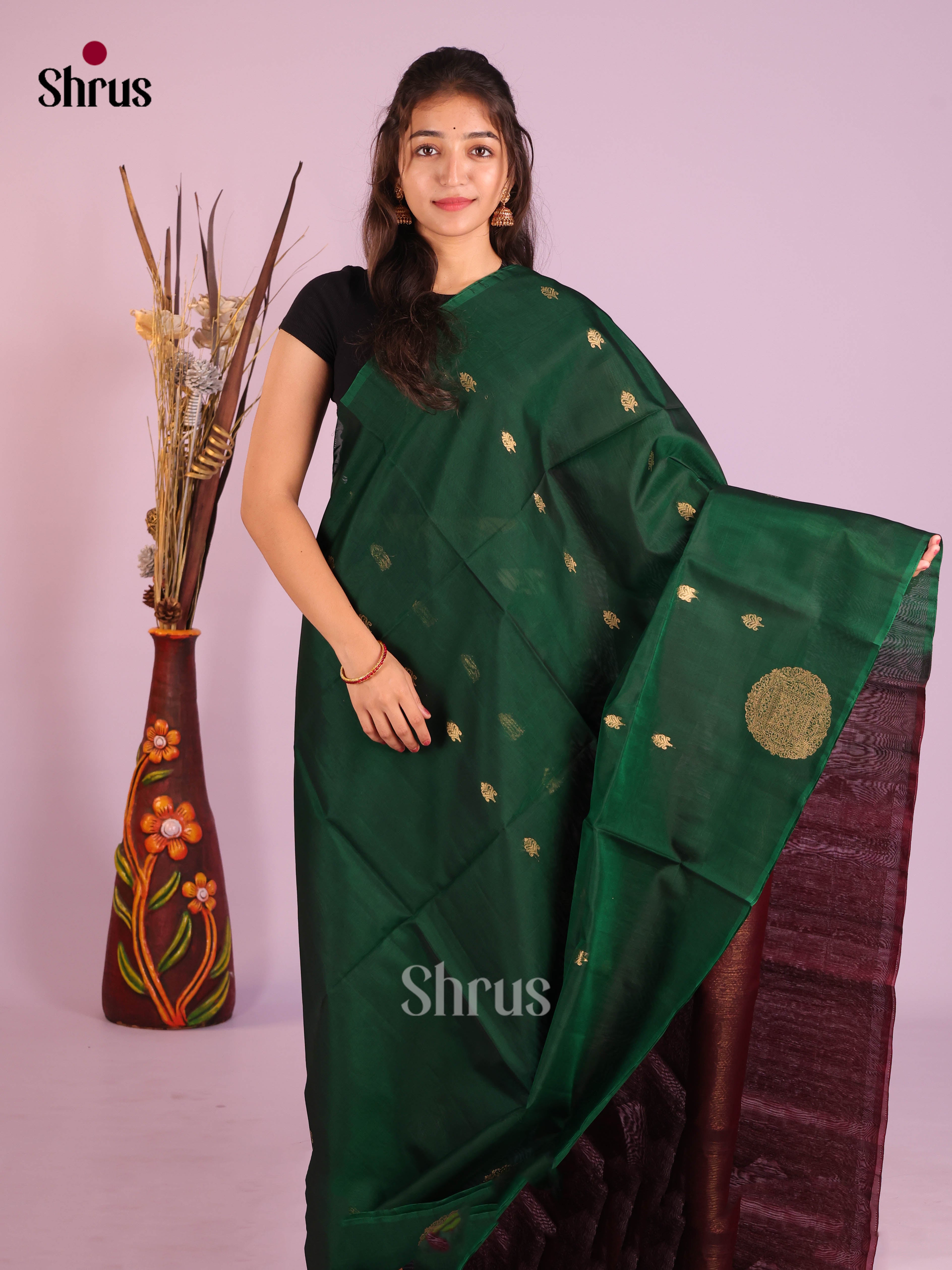 Green & Maroon -Timeless Silk Cotton Saree - Shop on Shrus.com