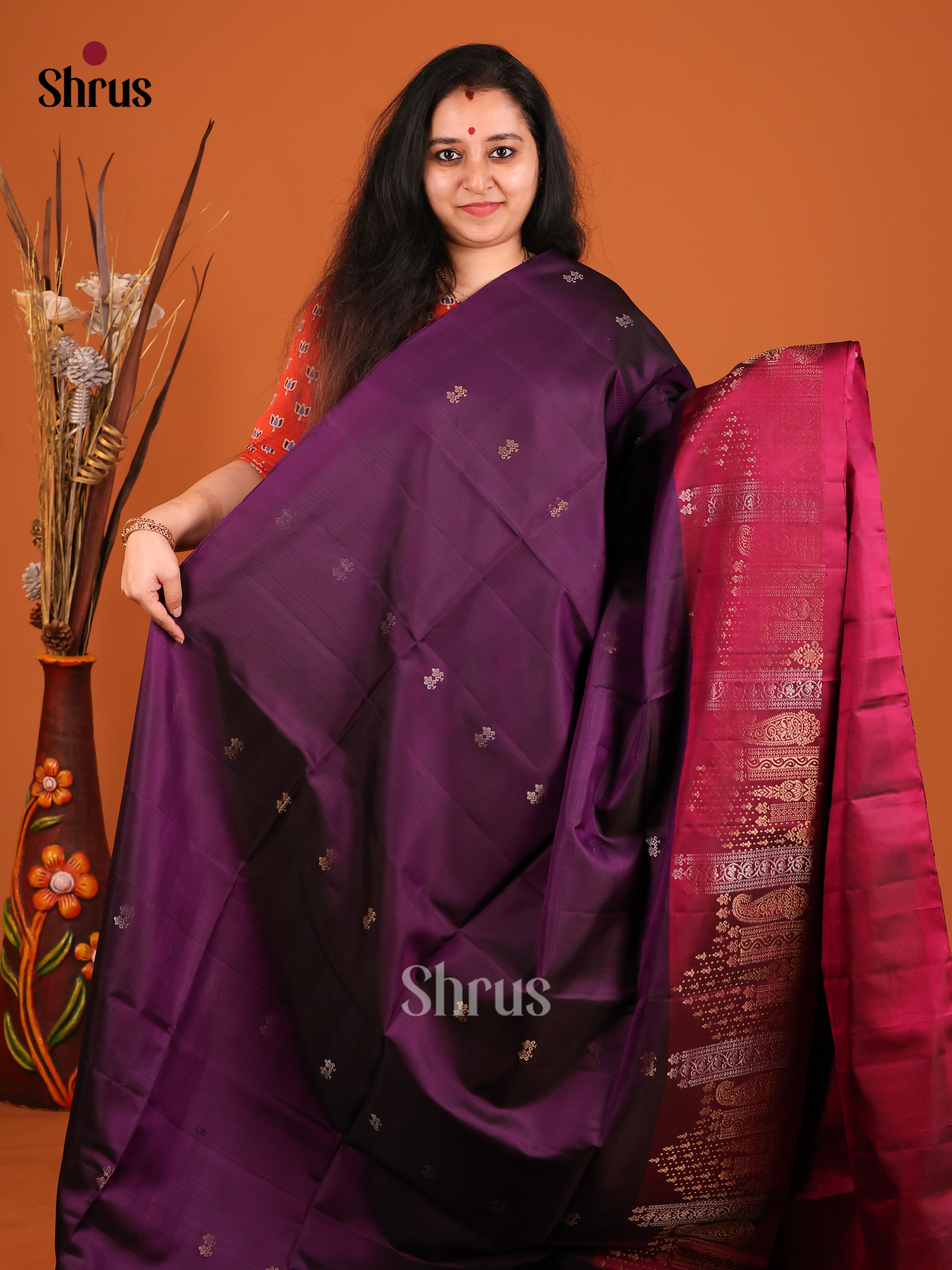 DIS16947 - Soft Silk (HR) Saree - Shop on Shrus.com