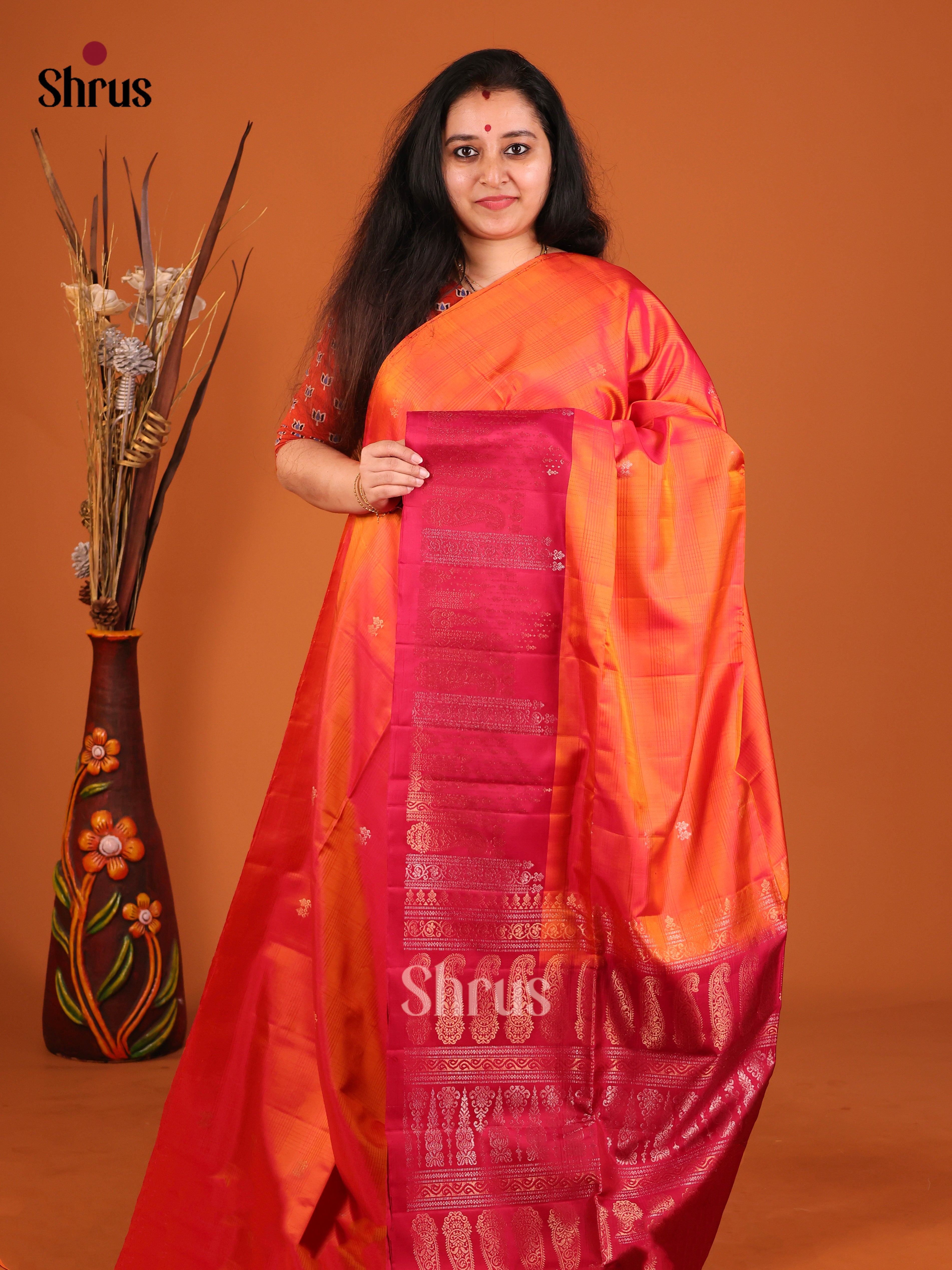 DIS16949 - Soft Silk (HR) Saree - Shop on Shrus.com