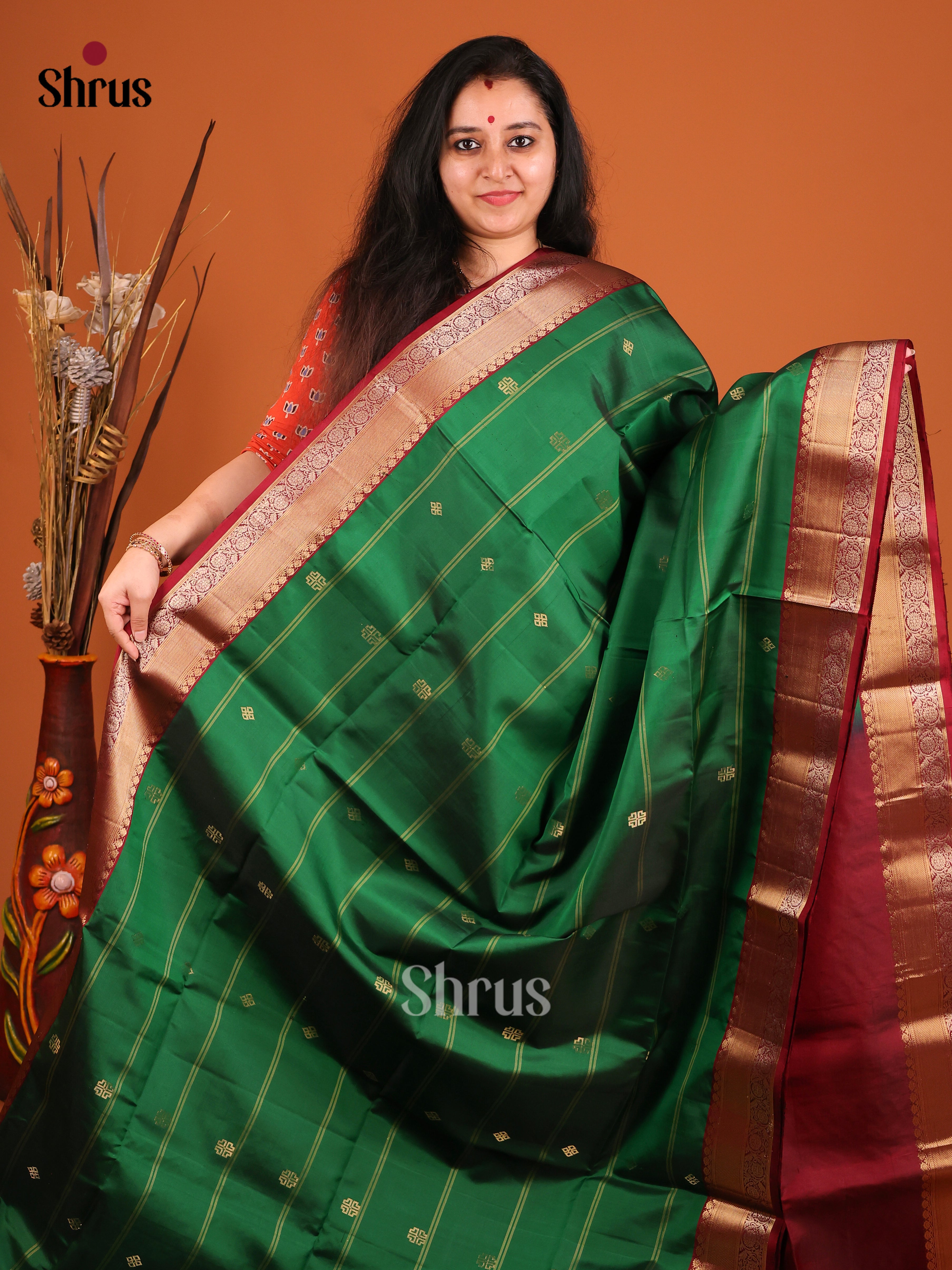 Majestic Green Soft Silk Saree with stripes, gold buttas & Maroon Brocade Pallu 1