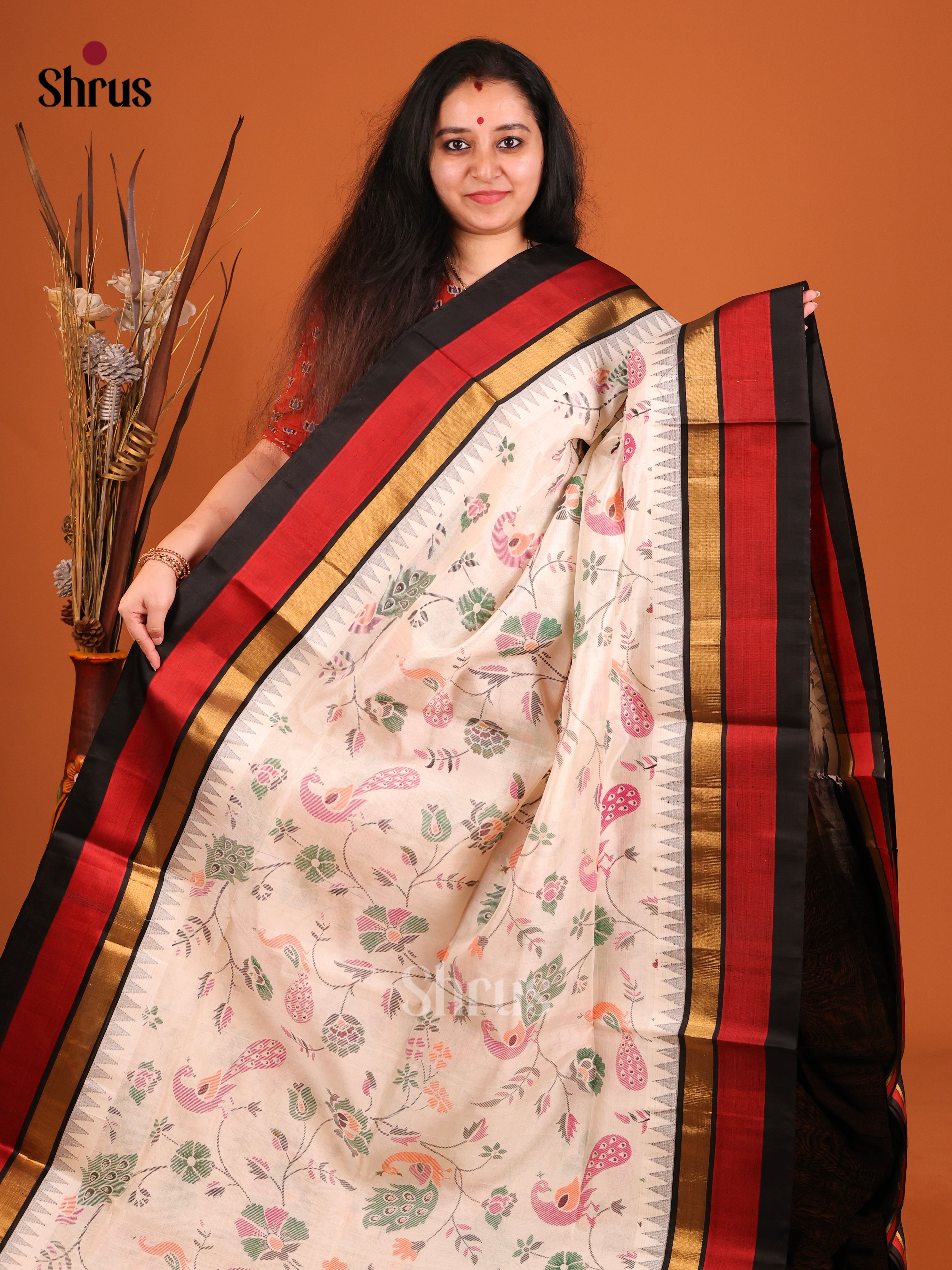 DIS17182 - Temple-border Saree - Shop on Shrus.com