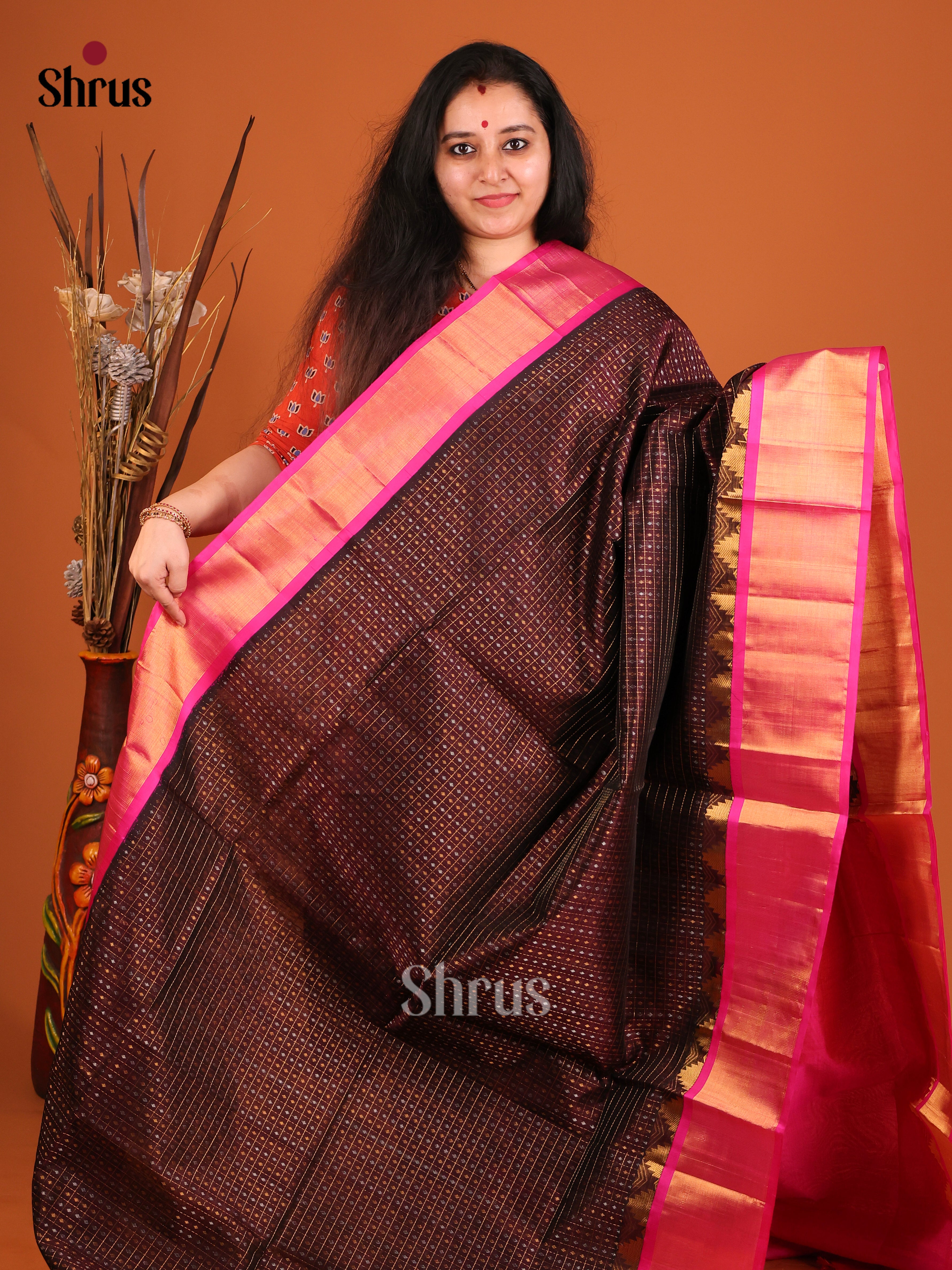 DIS17224 - Korvai-kattams Saree - Shop on Shrus.com