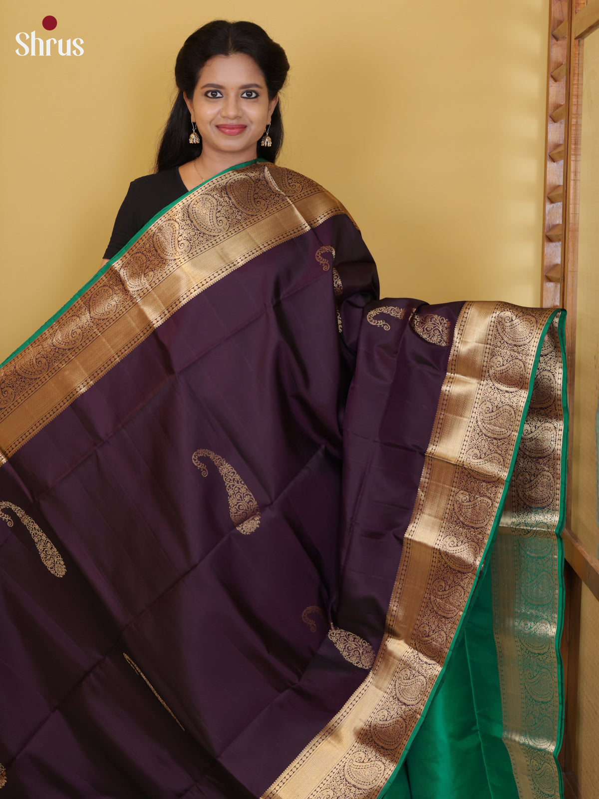 DIS17687 - Soft Silk (HR) Saree - Shop on Shrus.com