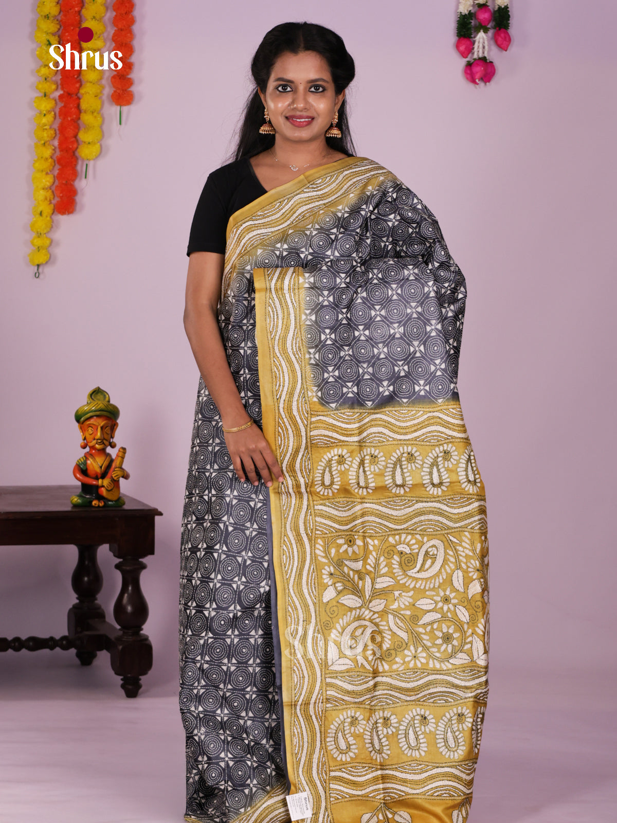 DIS17695 - Tussar Saree - Shop on Shrus.com