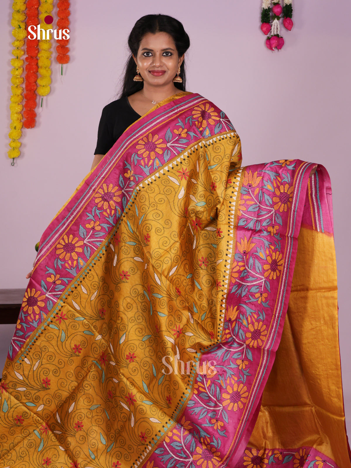 DIS17706 - Tussar Saree - Shop on Shrus.com