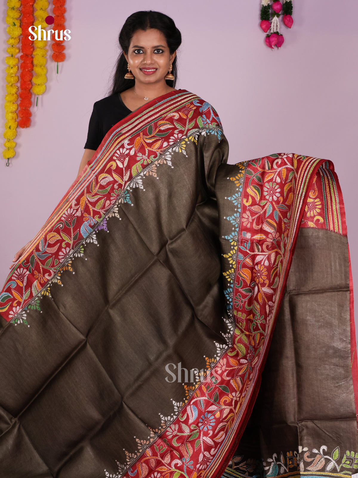 DIS17708 - Tussar Saree - Shop on Shrus.com