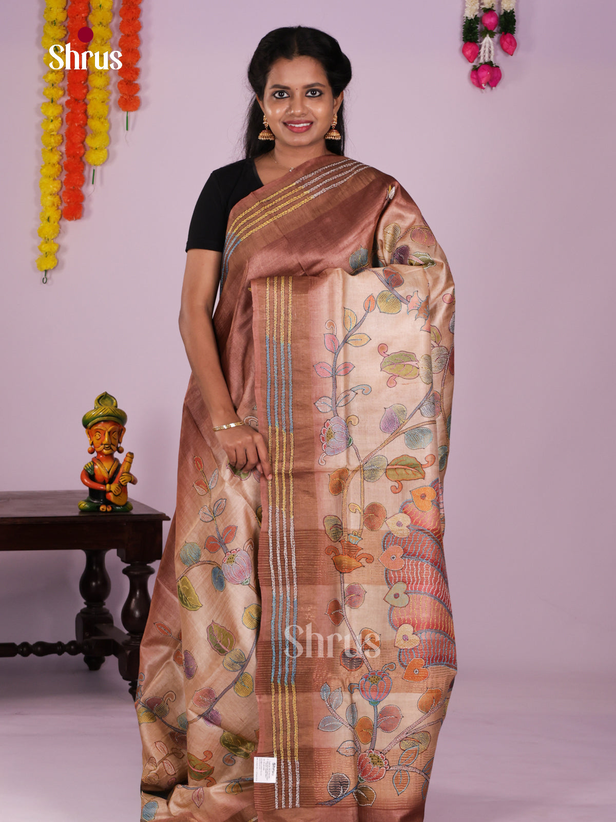 DIS17712 - Tussar Saree - Shop on Shrus.com