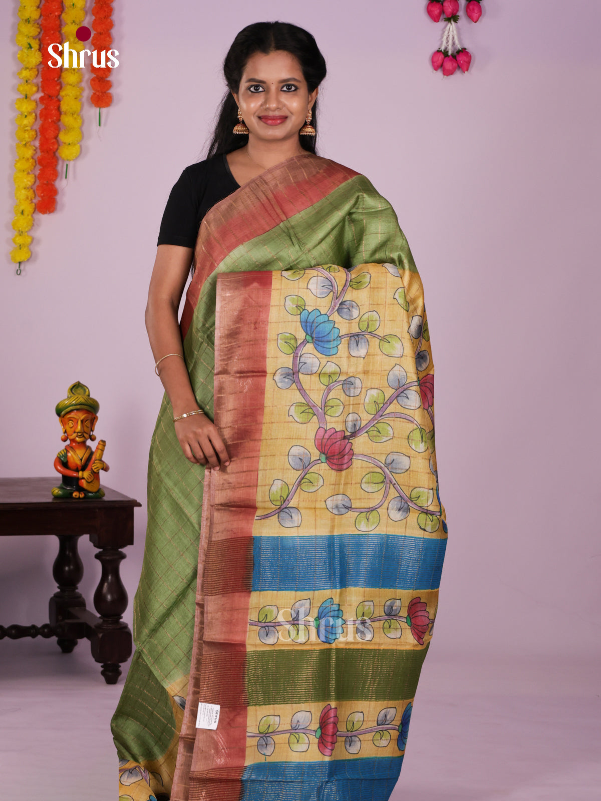DIS17717 - Tussar Saree - Shop on Shrus.com