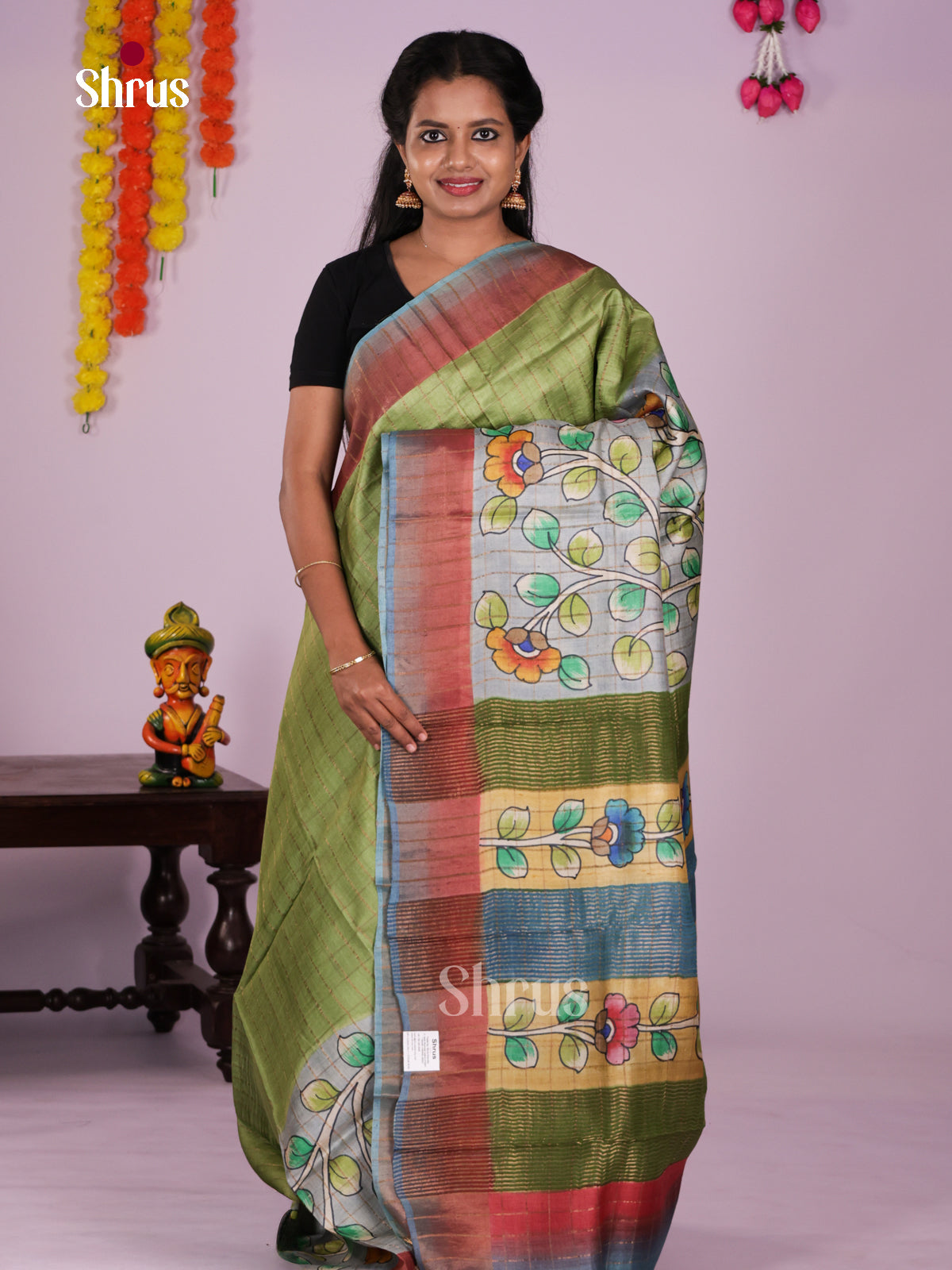 DIS17719 - Tussar Saree